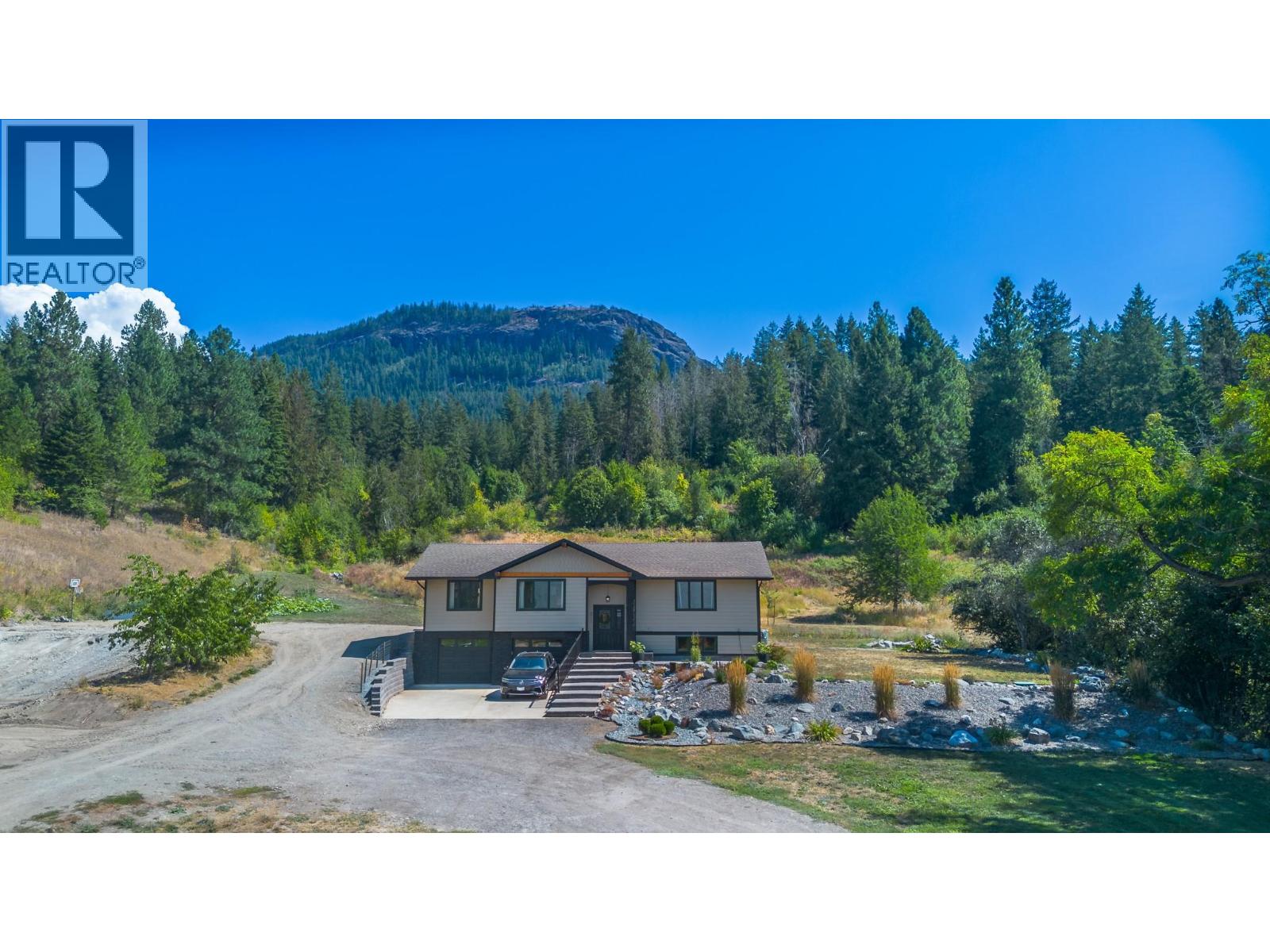 211 Enderby Grindrod Road Property Photo 11