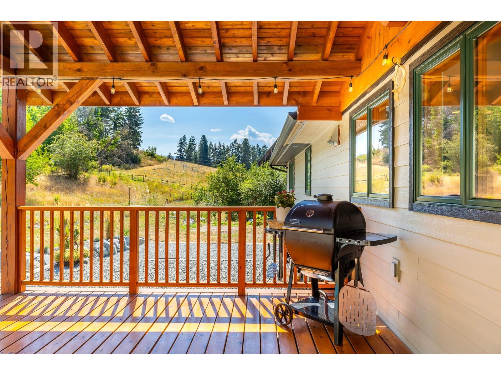 211 Enderby Grindrod Road Property Photo 19