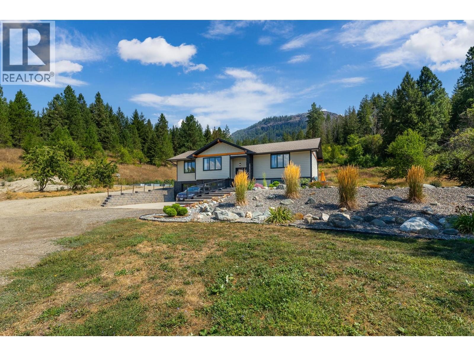 211 Enderby Grindrod Road Property Photo 24