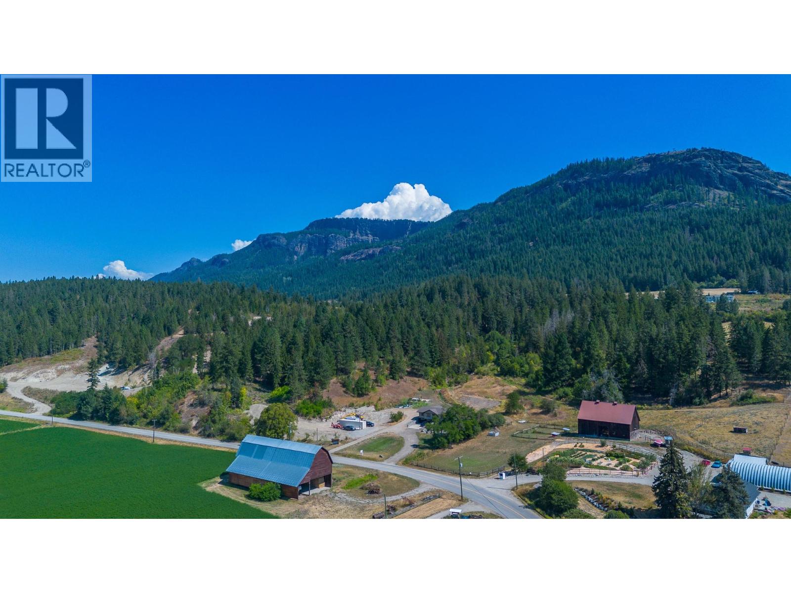 211 Enderby Grindrod Road Property Photo 86