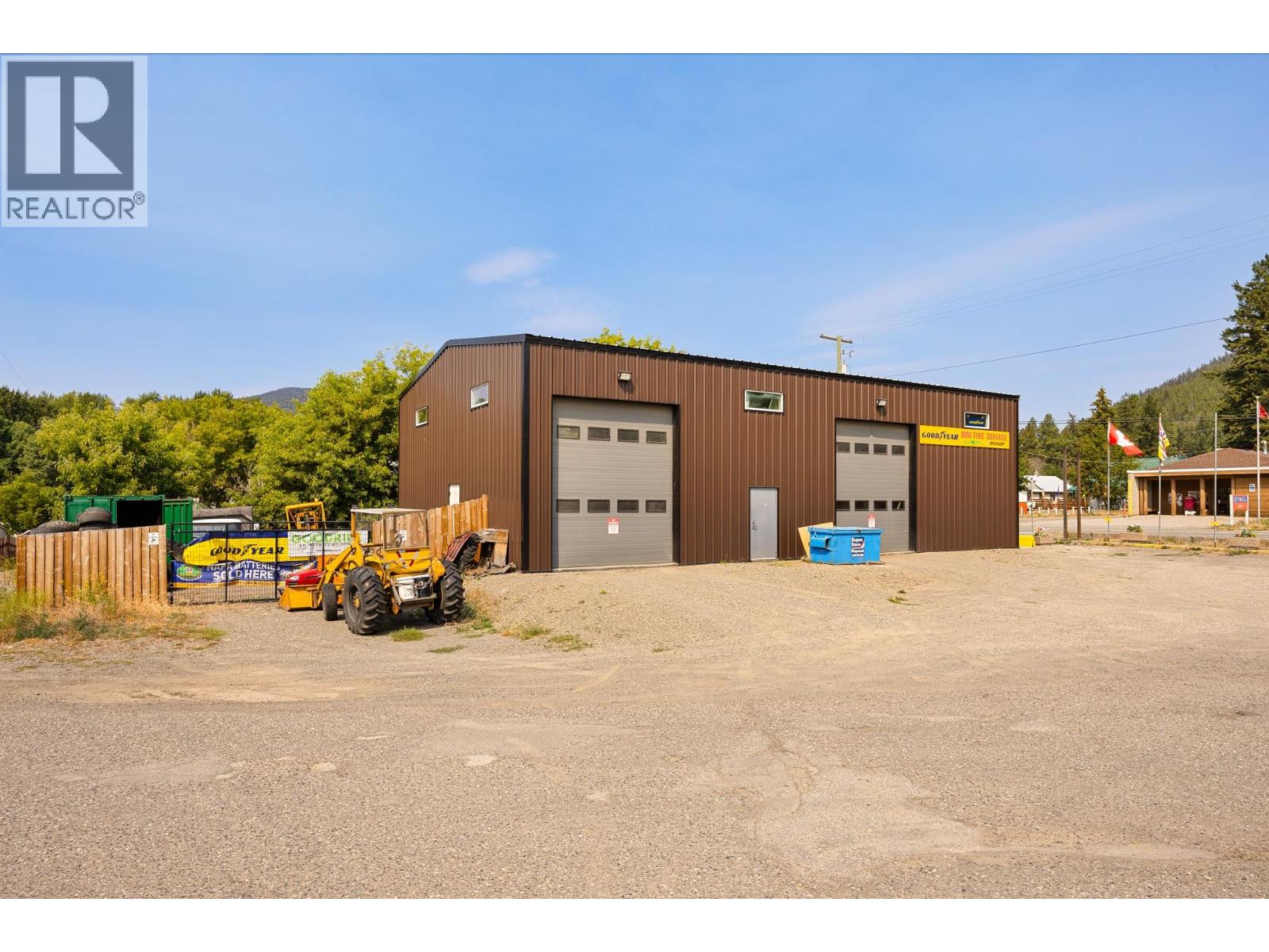 5755 97 Highway Property Photo 3