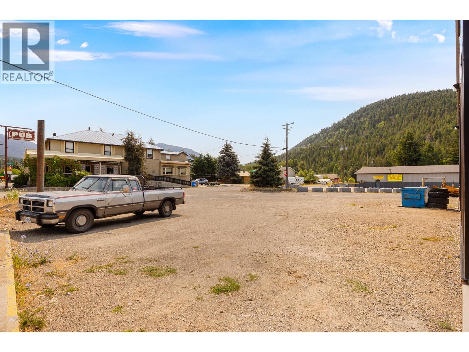5755 97 Highway Property Photo 45