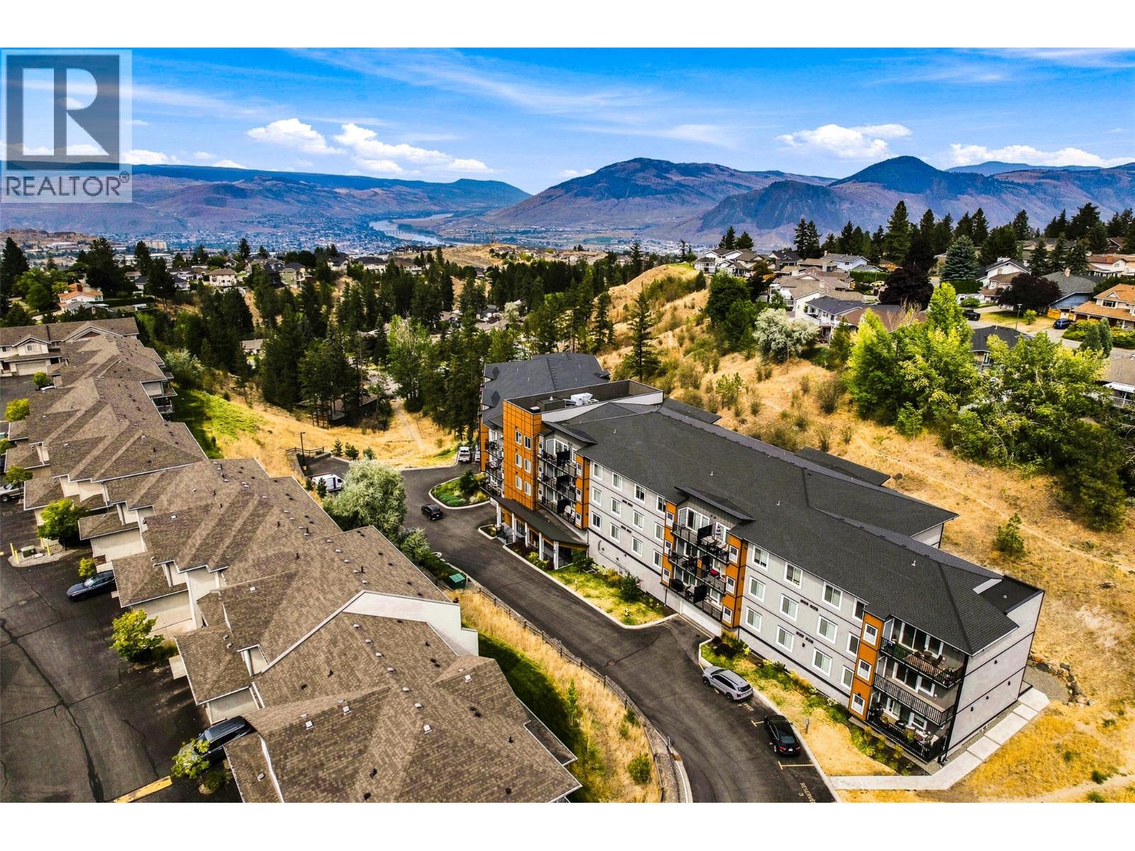 2046 ROBSON Place Unit# 105