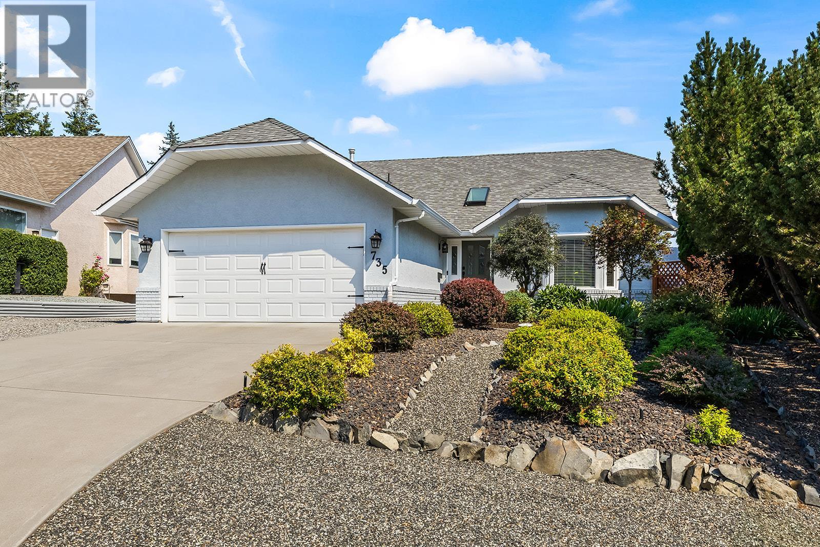 735 Nahanni Place Property Photo 1