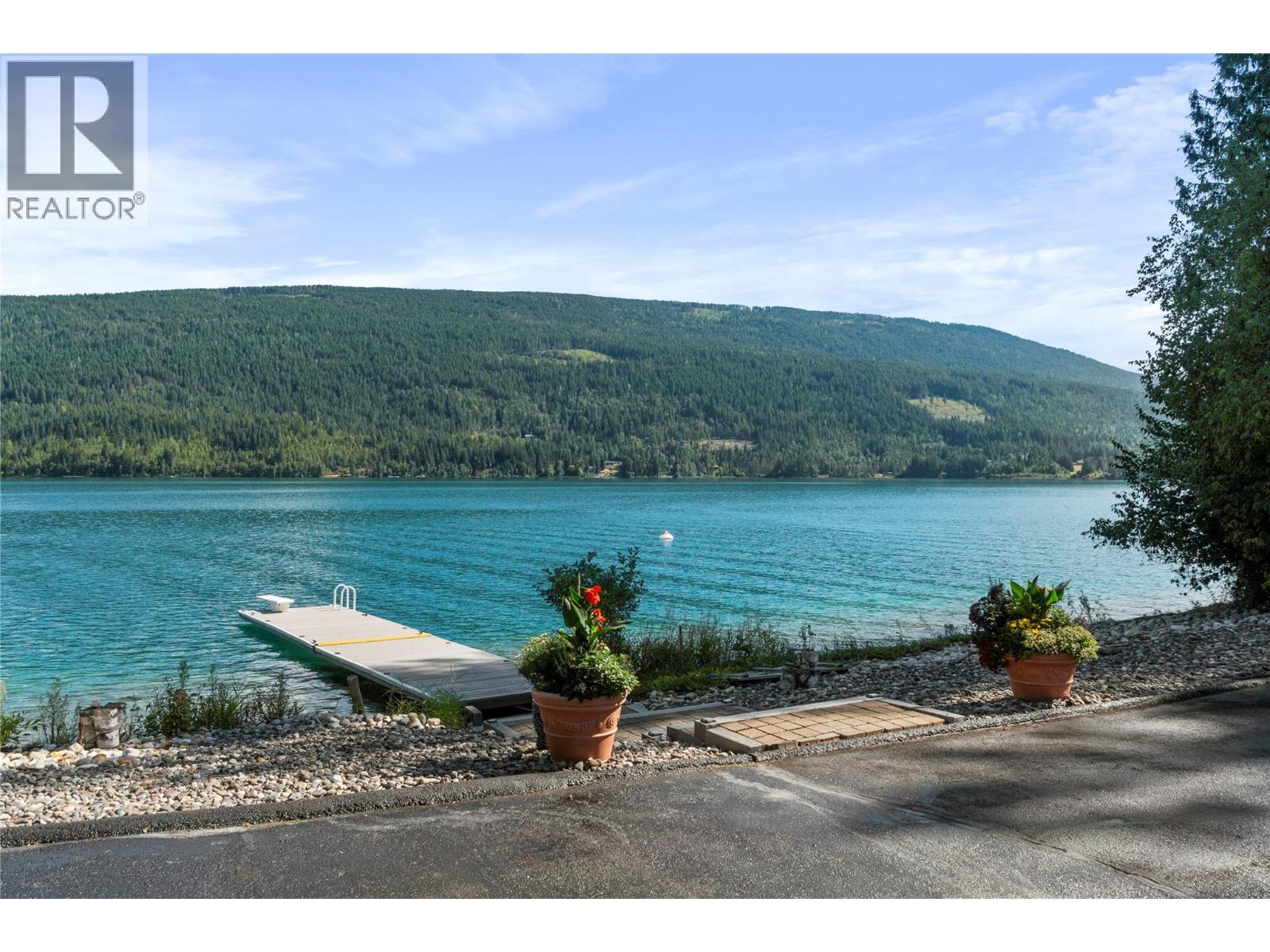 3886 Parri Road Property Photo 6