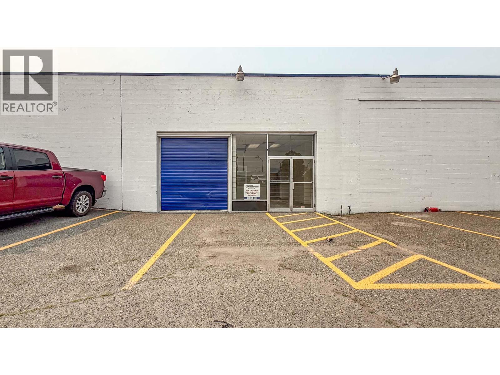 431 Victoria Street W Property Photo 7