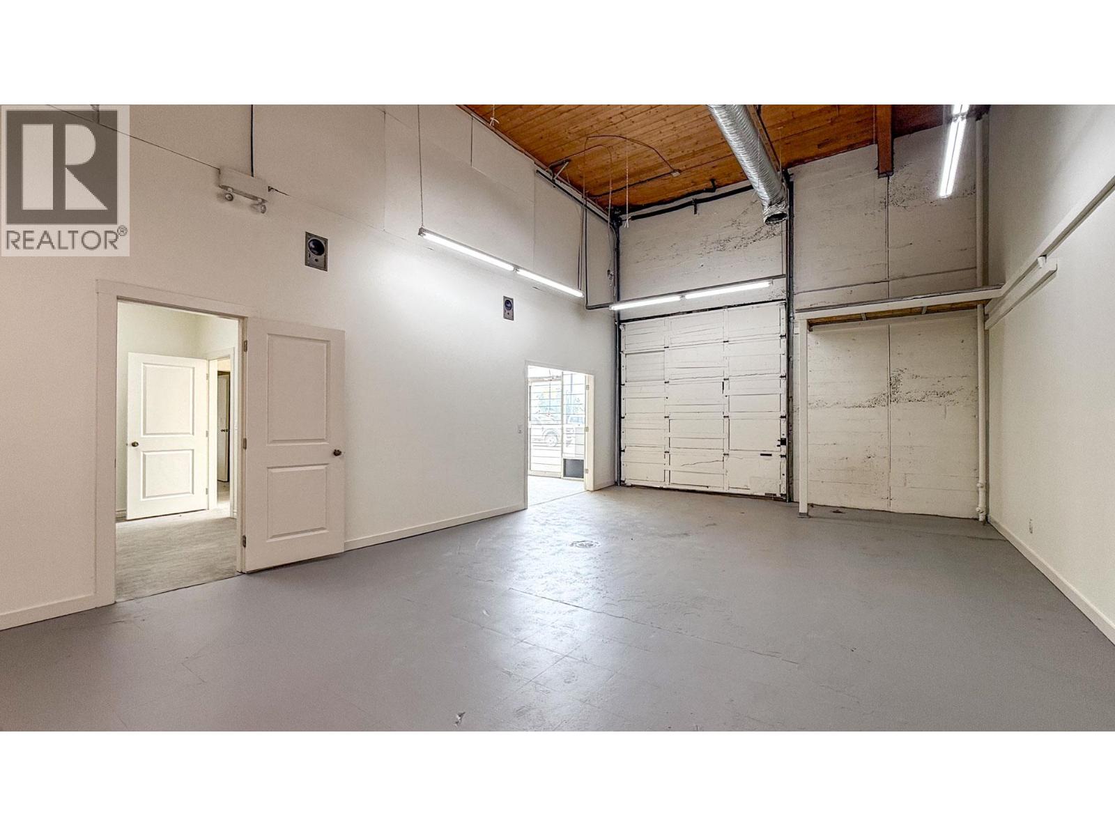 431 Victoria Street W Property Photo 10