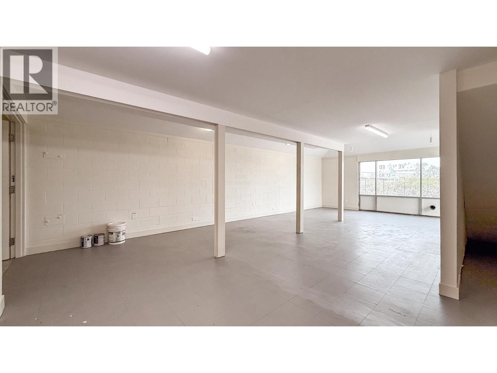 431 Victoria Street W Property Photo 15