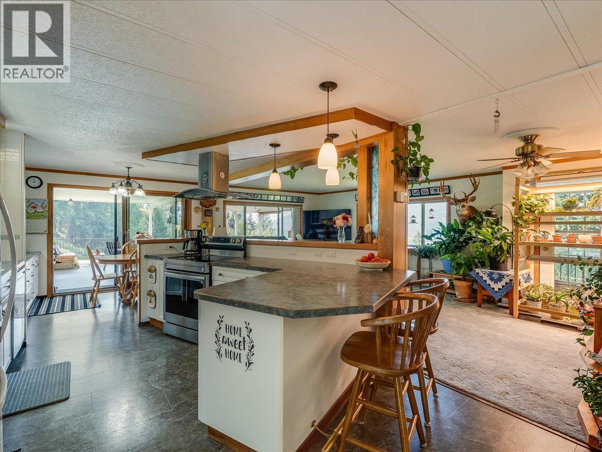 8716 Martens Road Property Photo 18