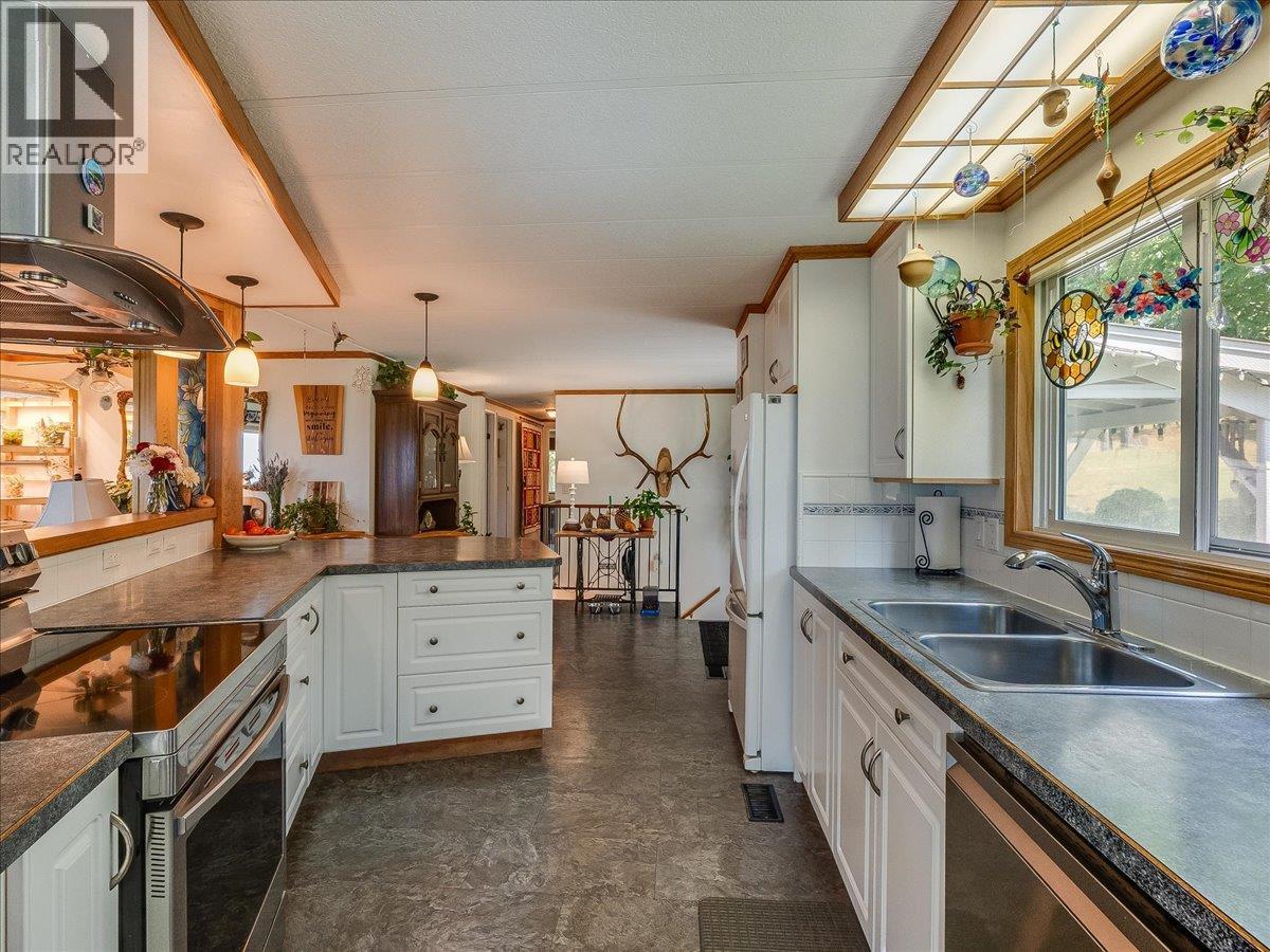 8716 Martens Road Property Photo 21