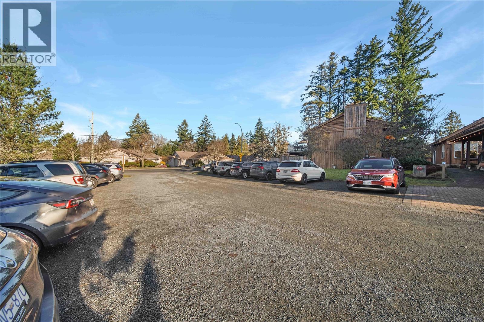 102 5281 Rutherford Rd Property Photo 13