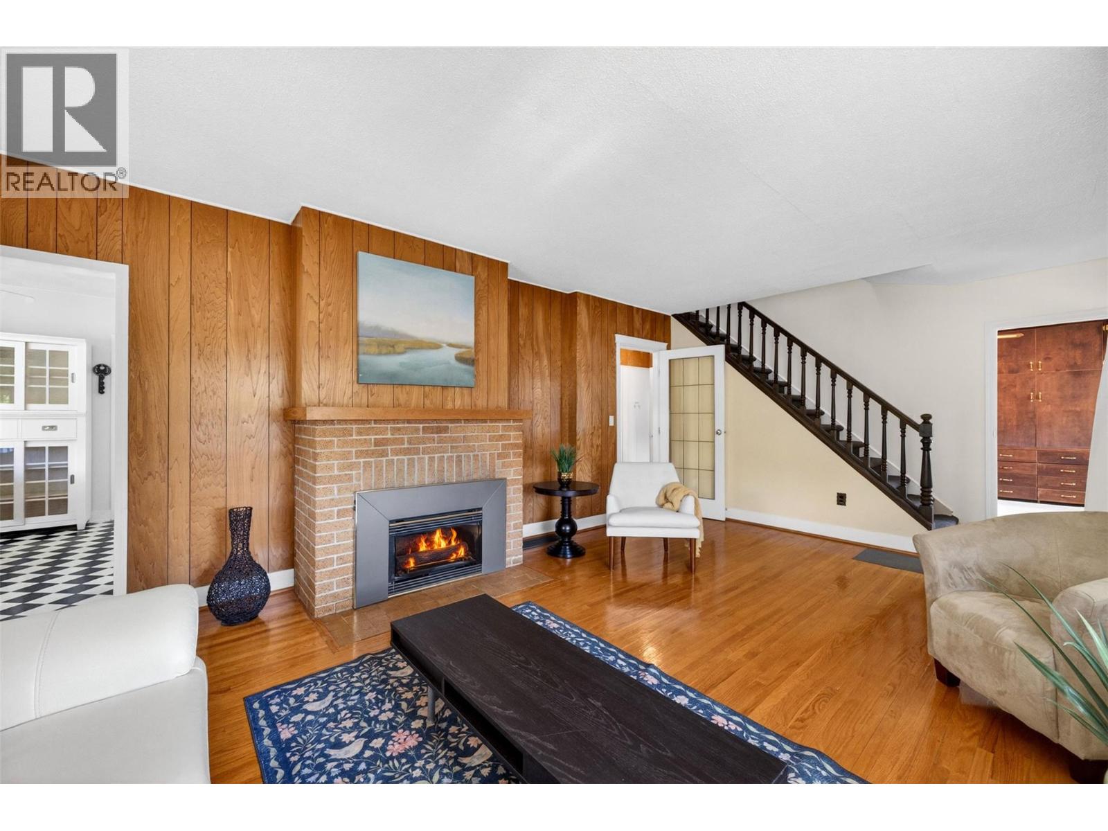 900 Sicamous Street Property Photo 1