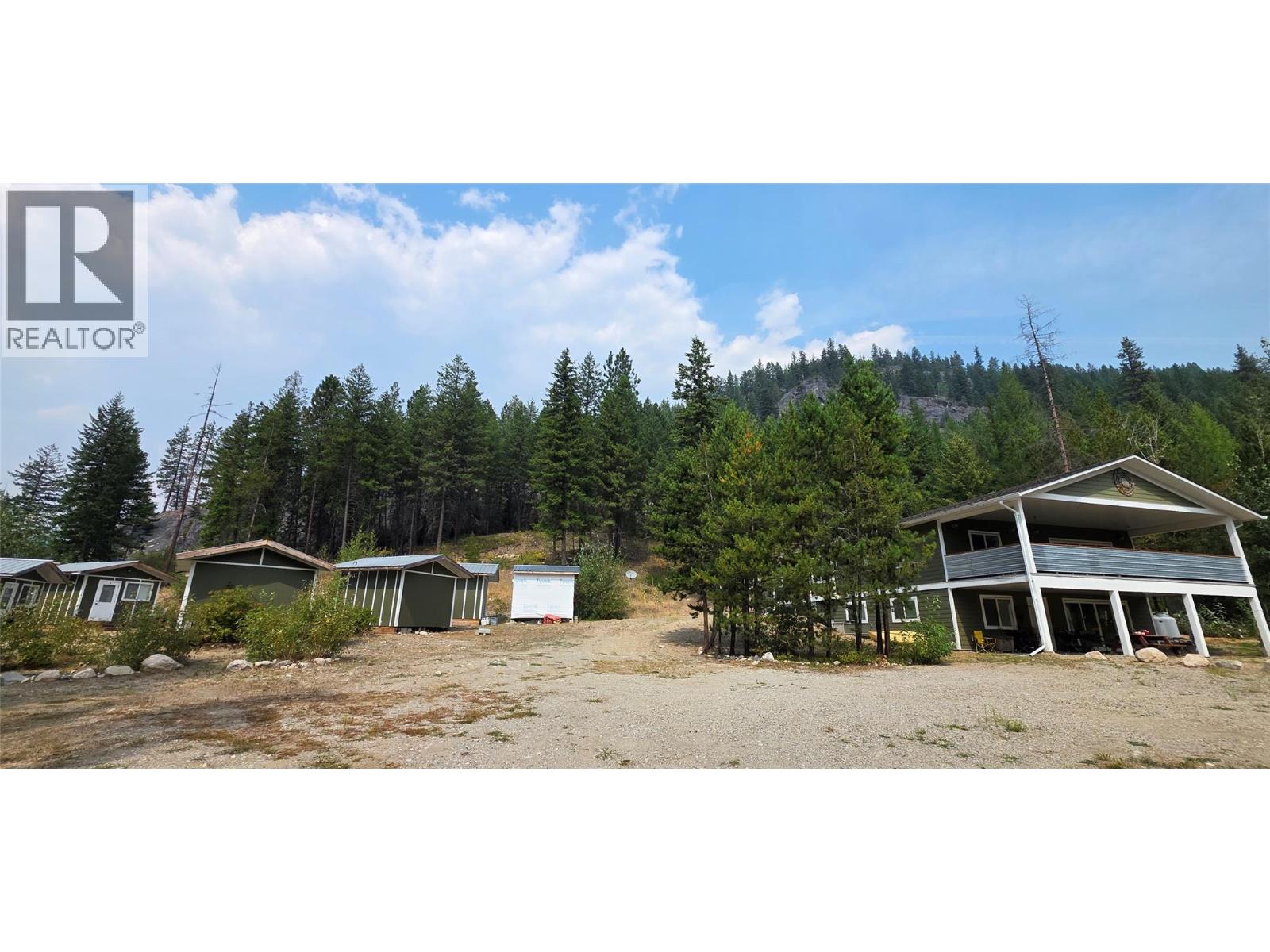 4820 Highway 33 Property Photo 1