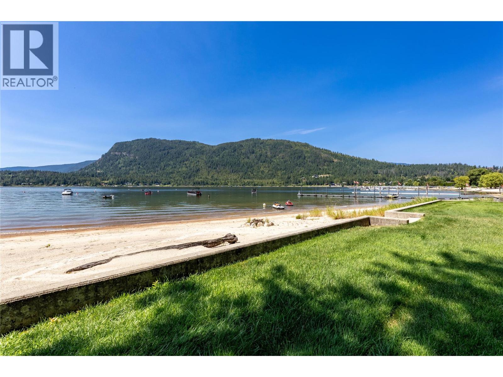413 97a Highway Property Photo 24