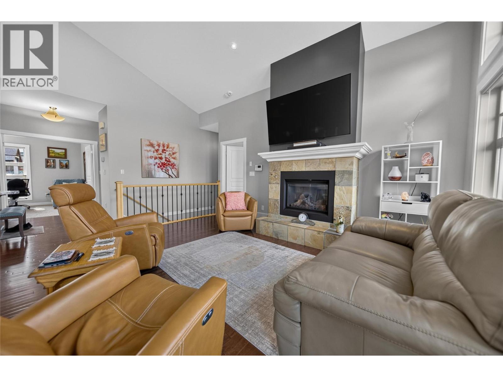 204 Boulder Creek Drive Property Photo 8