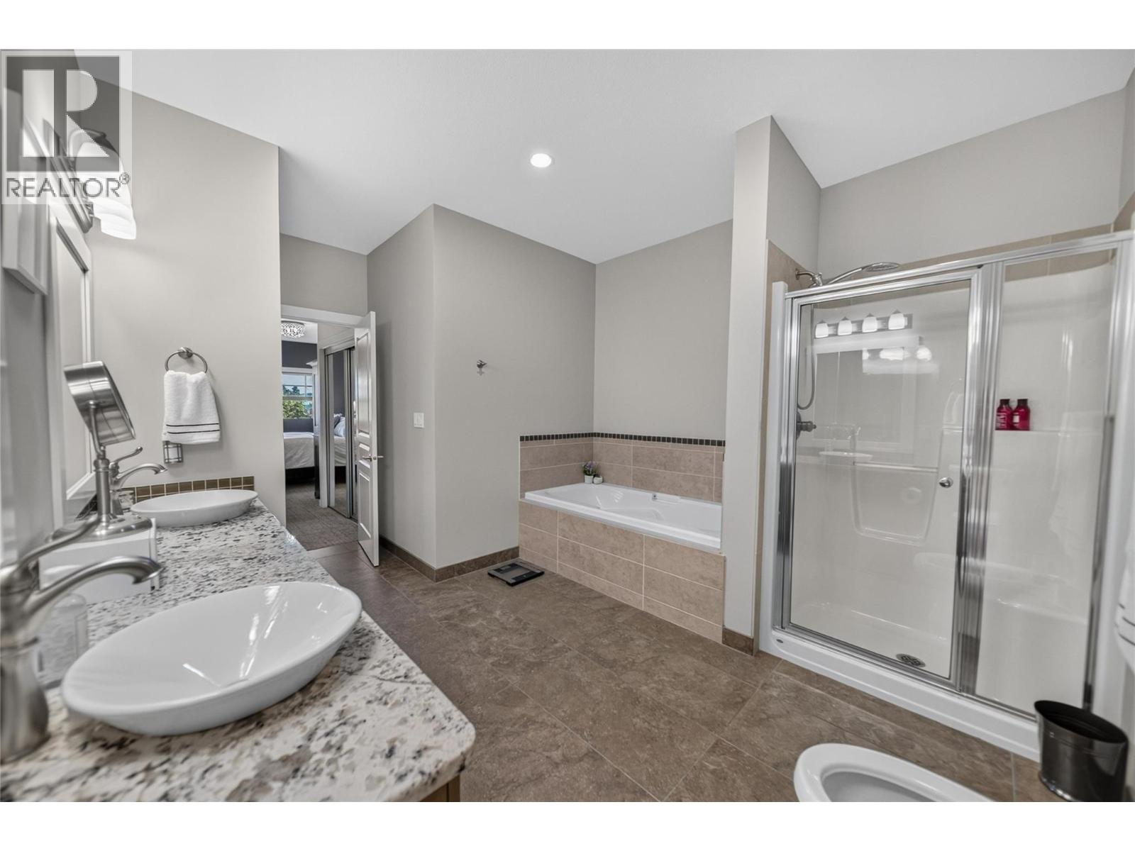 204 Boulder Creek Drive Property Photo 16