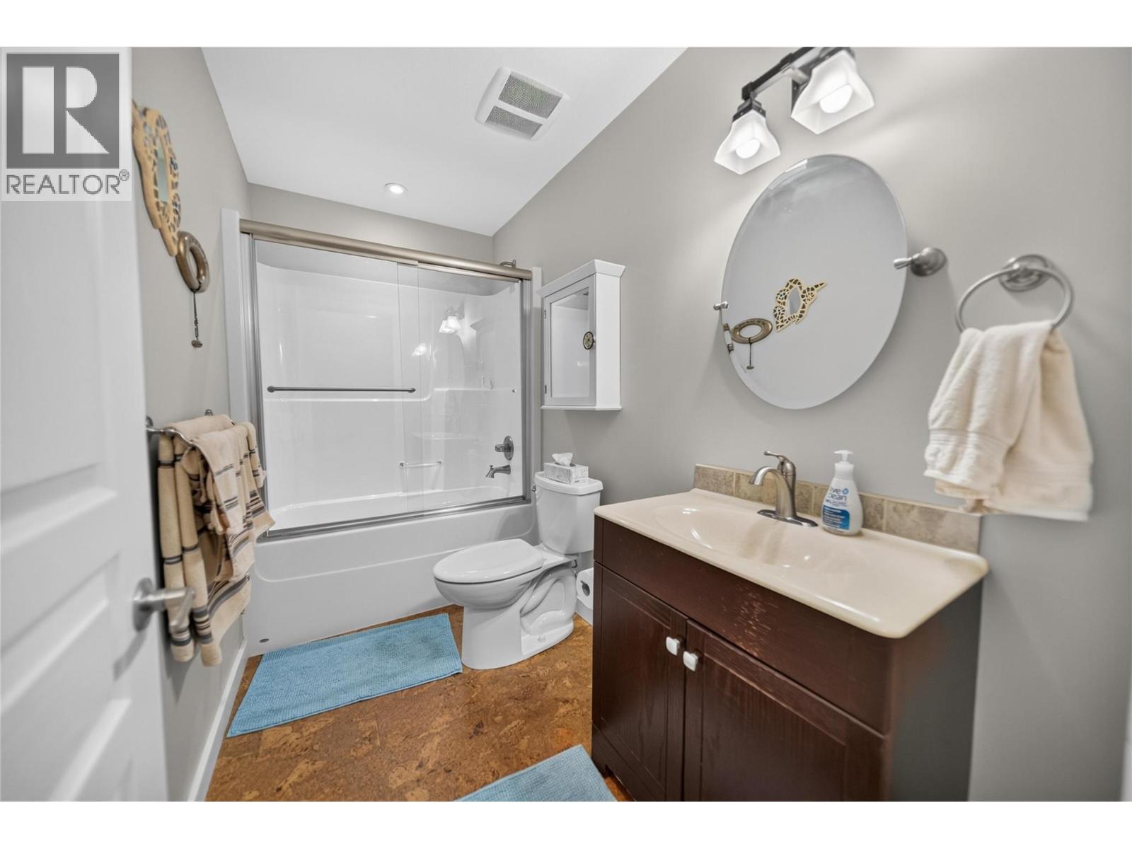 204 Boulder Creek Drive Property Photo 28