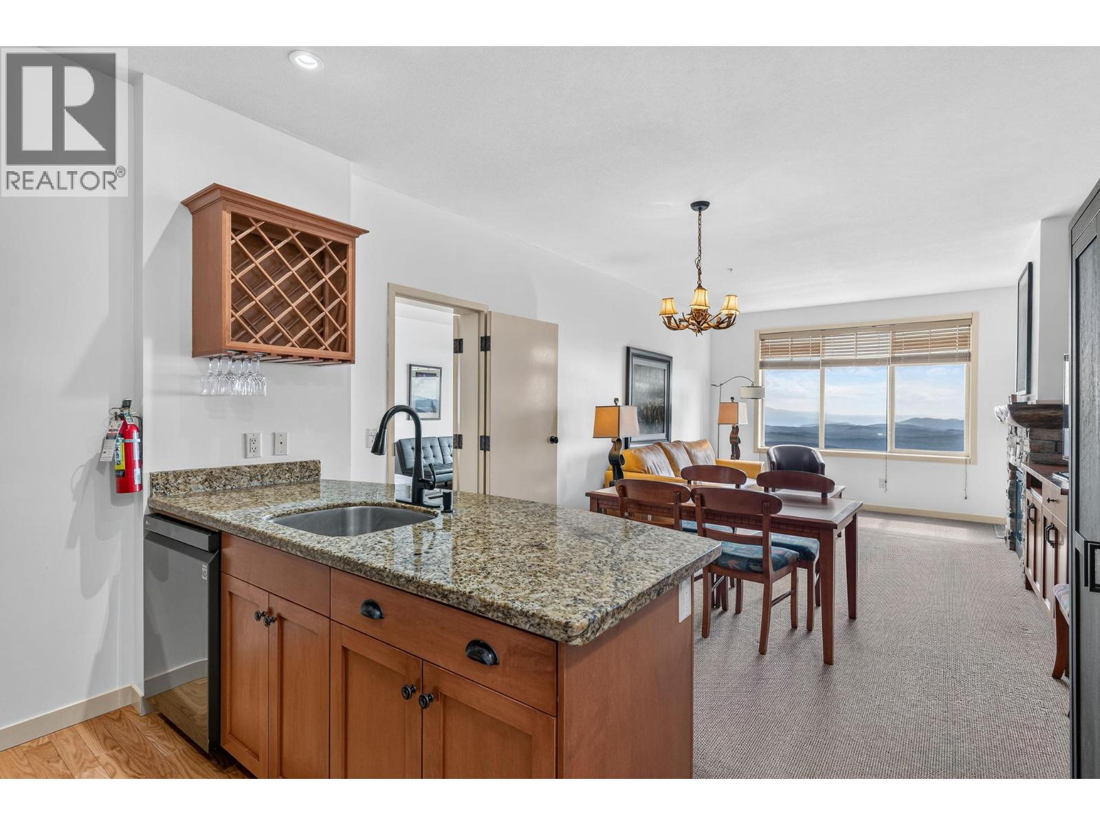 255 Feathertop Way Unit# 207 Property Photo 5