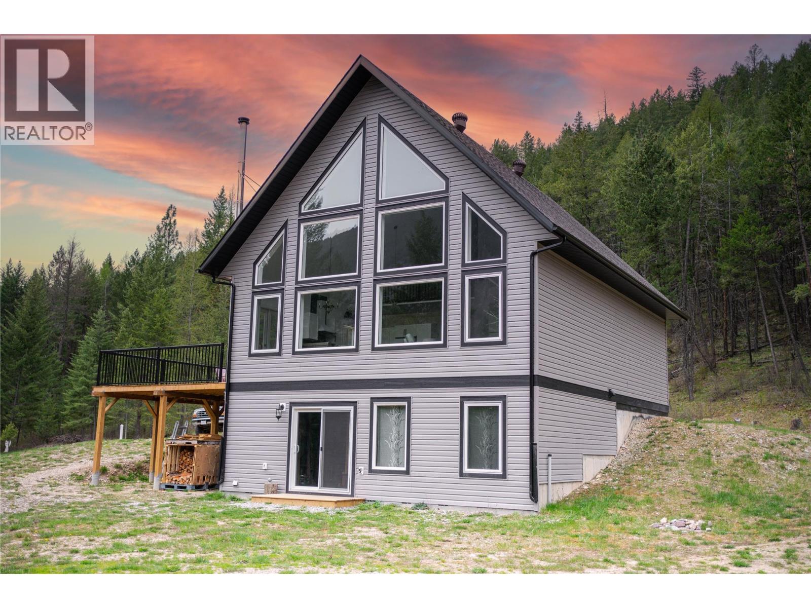 4165 93 Highway Property Photo 1