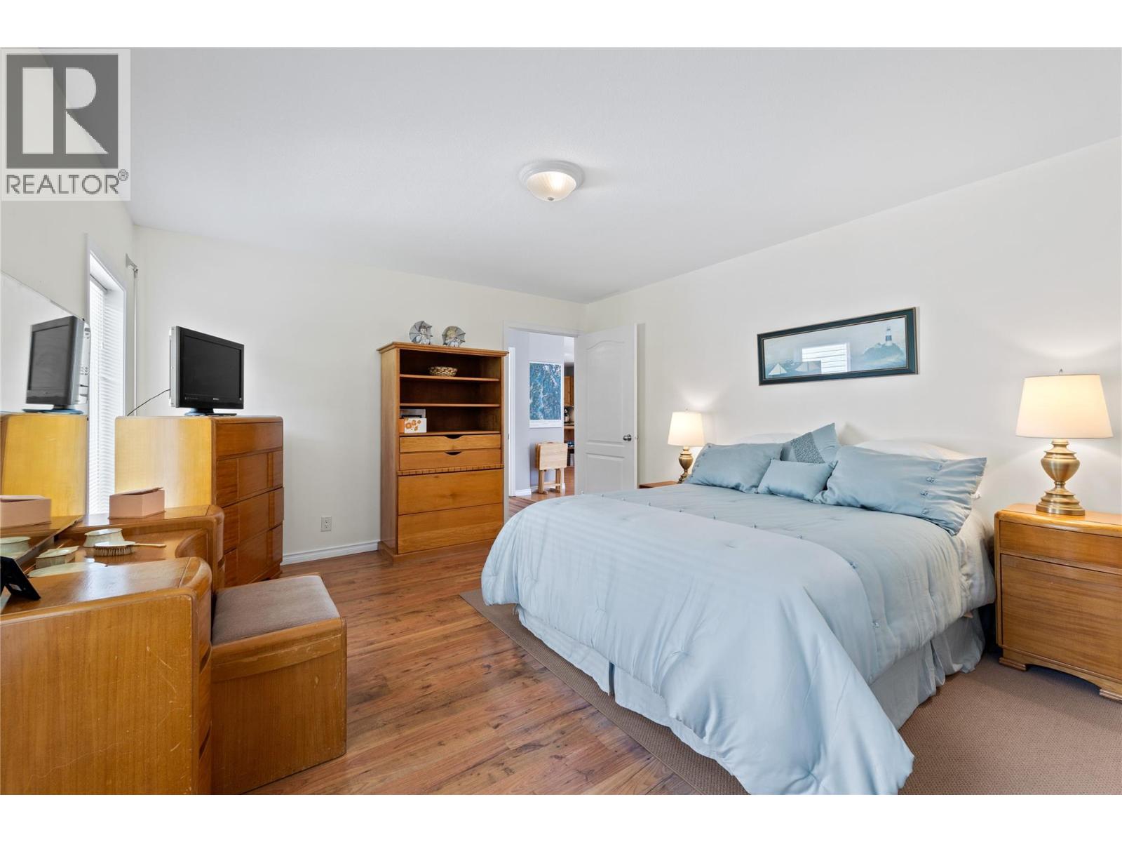 7832 Squilax-anglemont Road Property Photo 14
