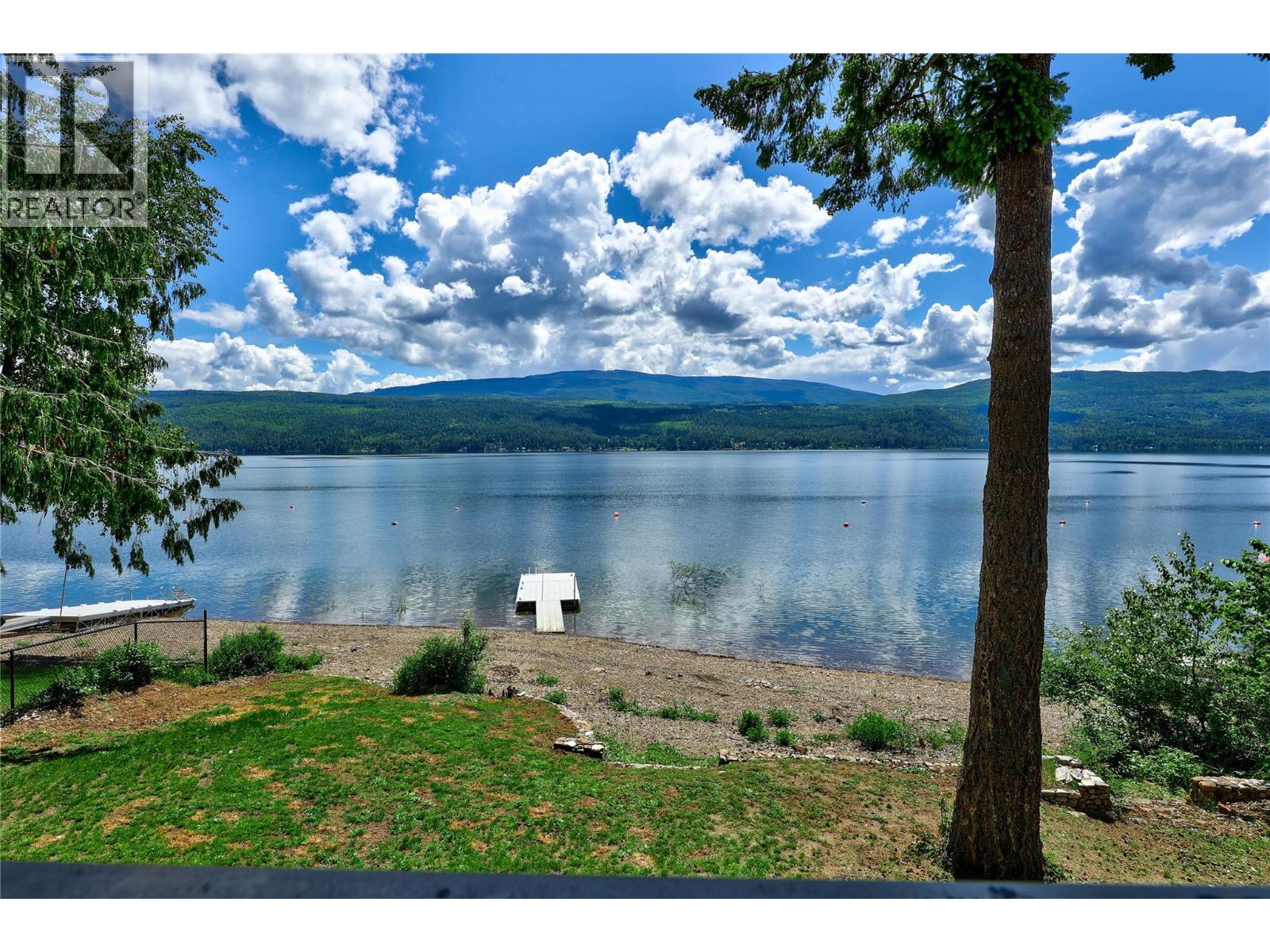 7832 Squilax-anglemont Road Property Photo 29