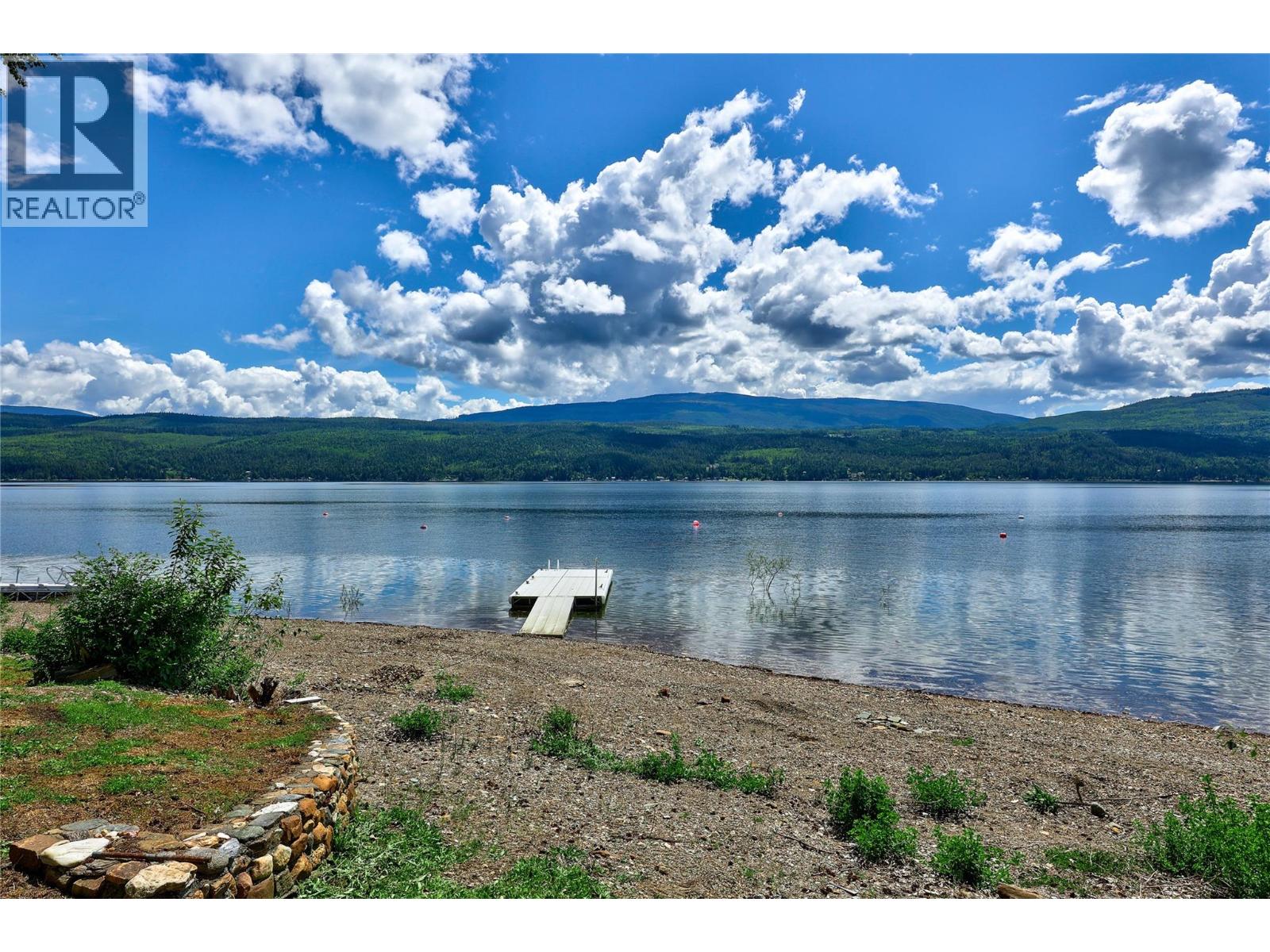 7832 Squilax-anglemont Road Property Photo 32