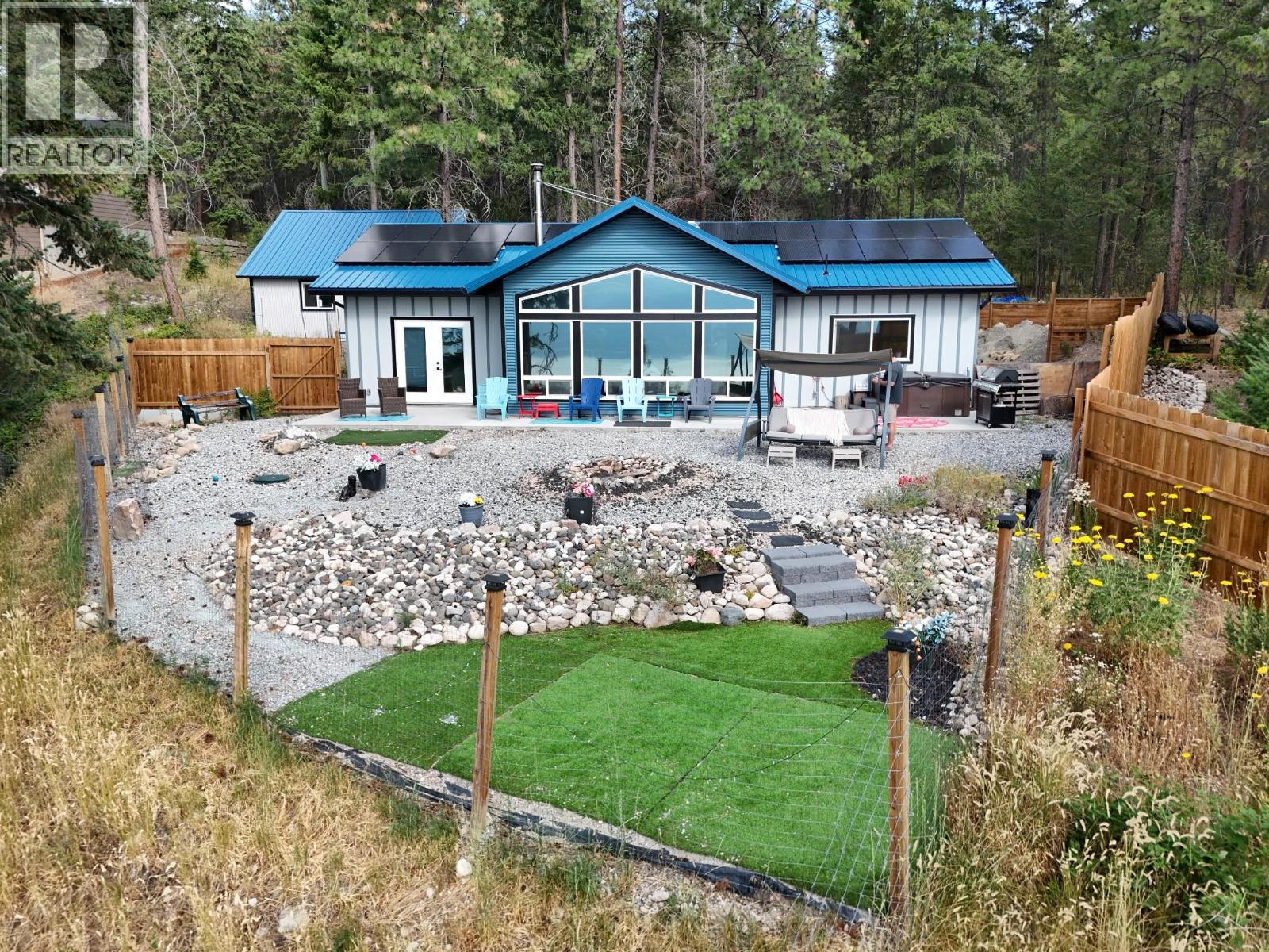 10795 Westshore Road Property Photo 15