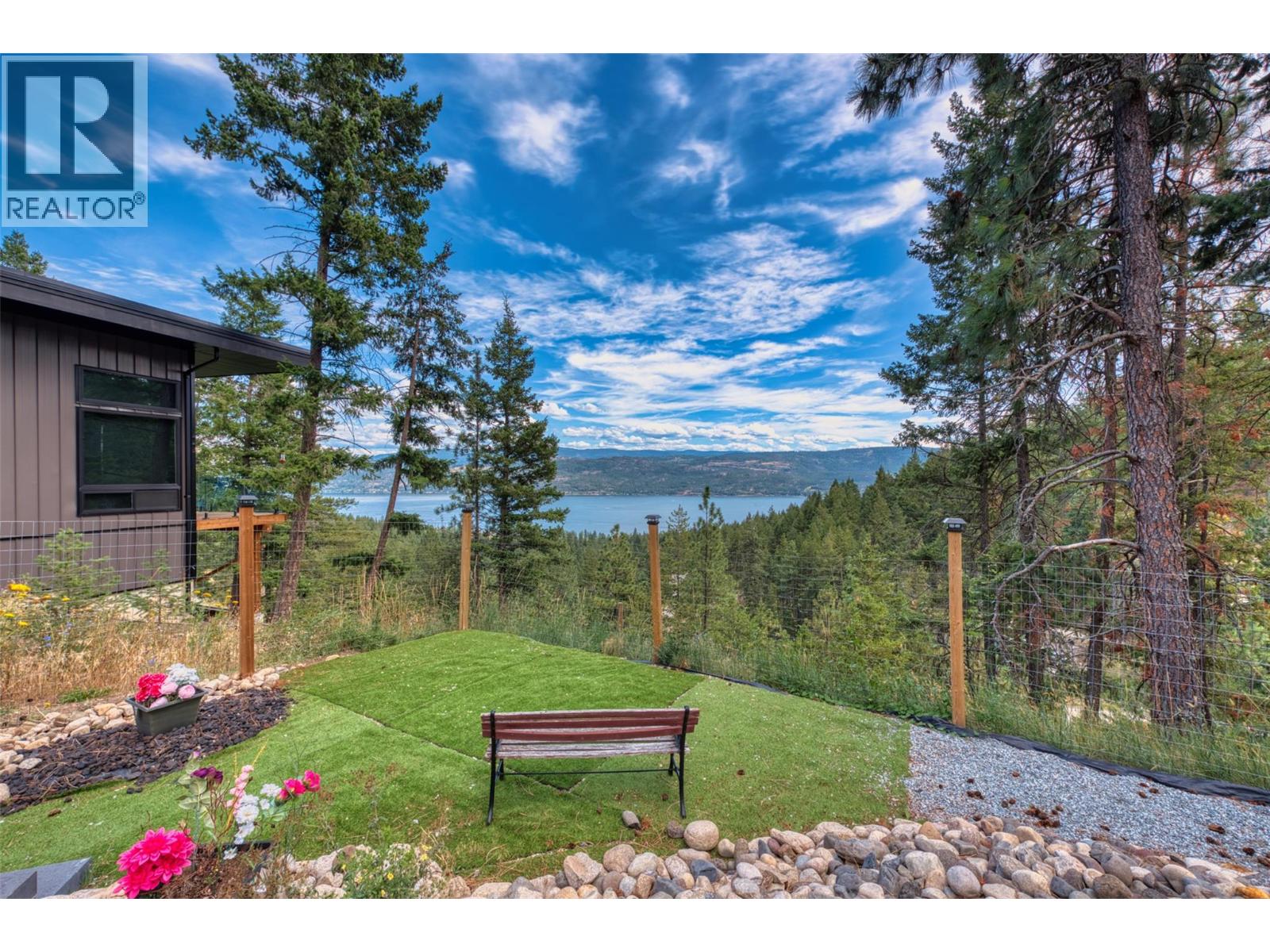 10795 Westshore Road Property Photo 21