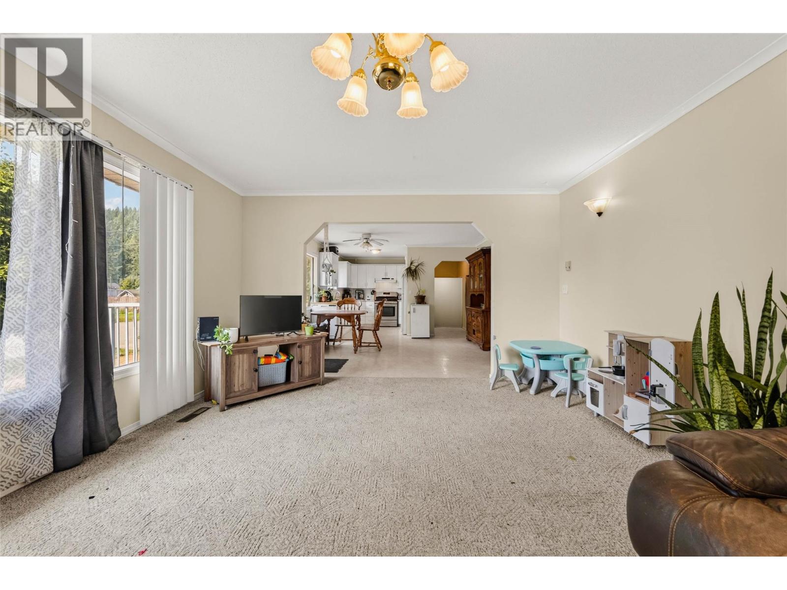 115 Second Street Property Photo 14