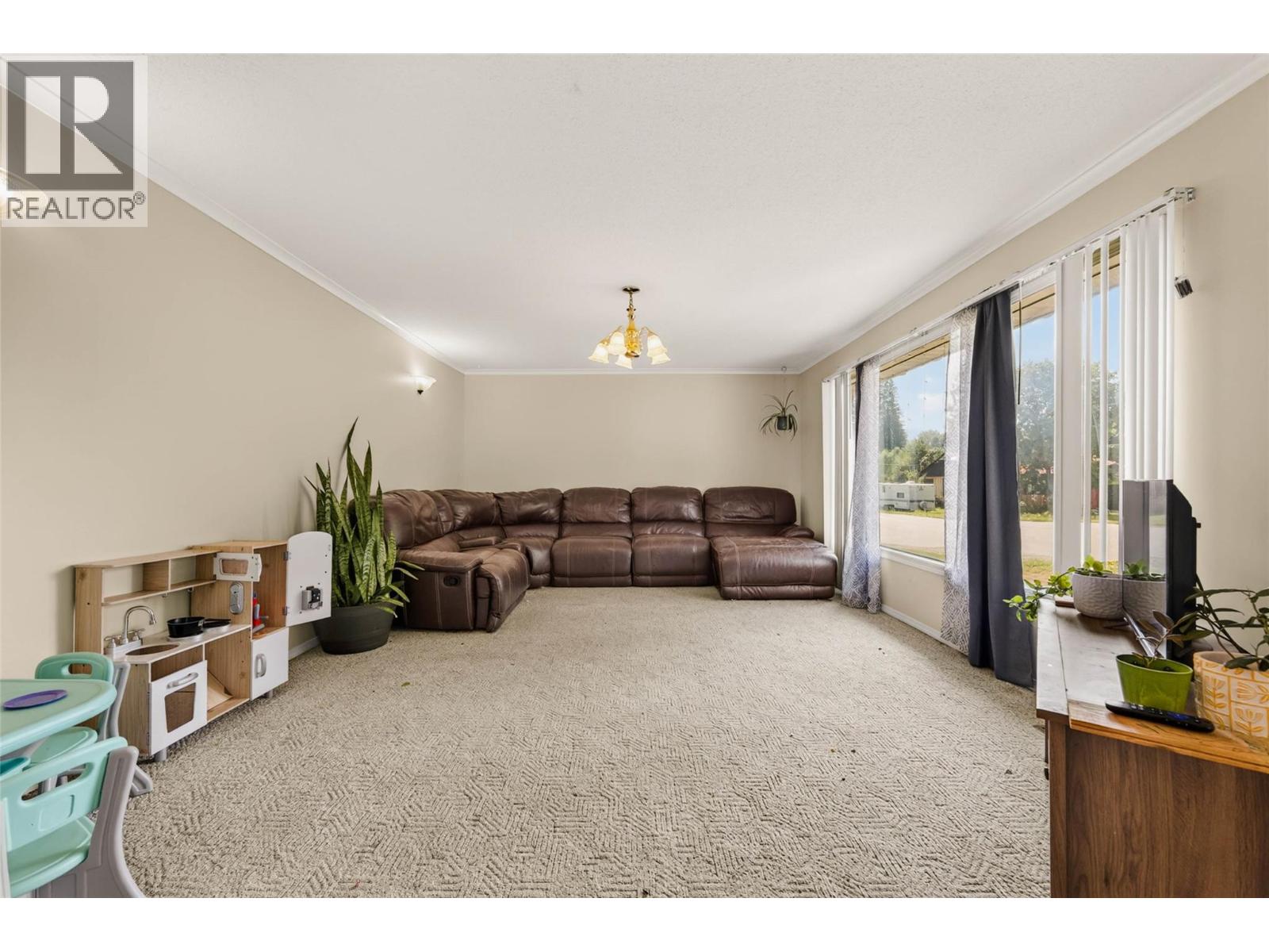 115 Second Street Property Photo 18