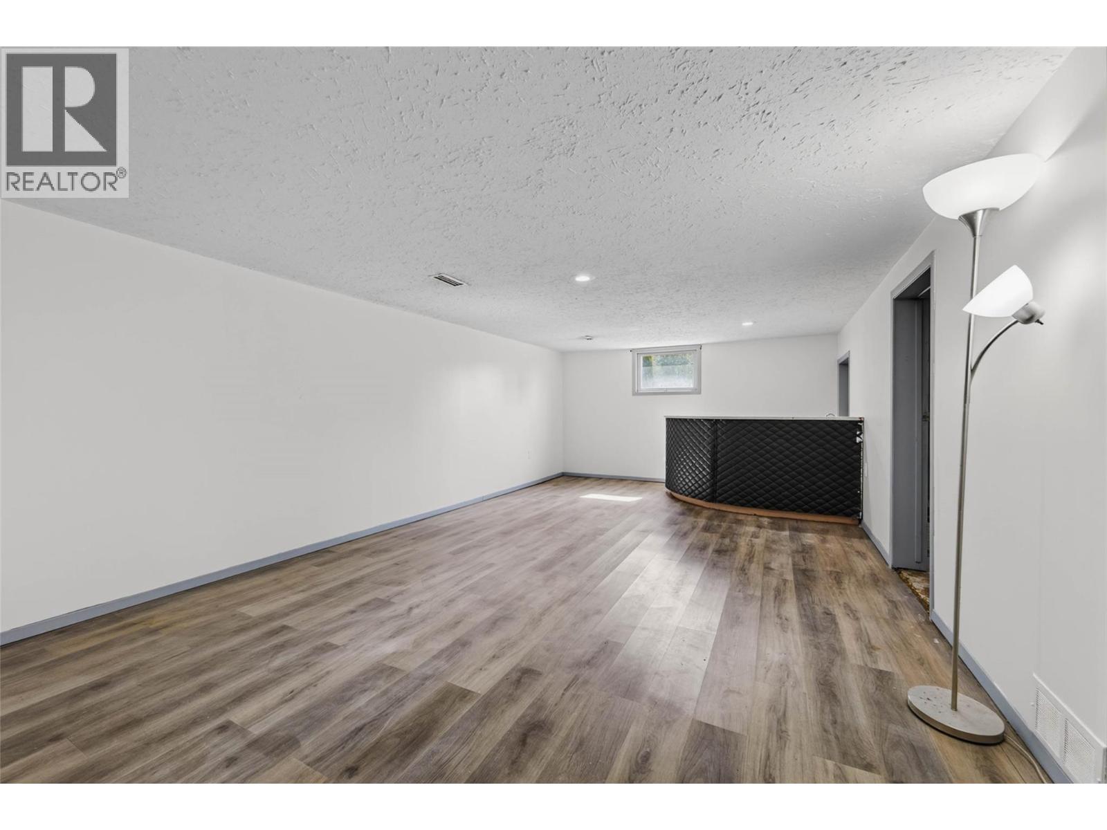 115 Second Street Property Photo 31