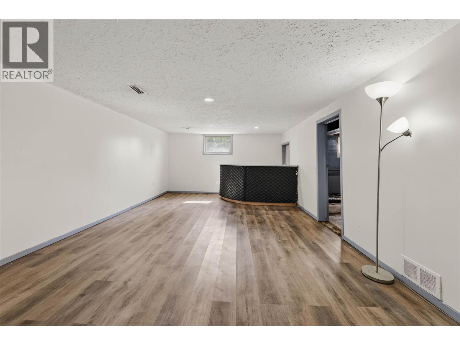 115 Second Street Property Photo 34