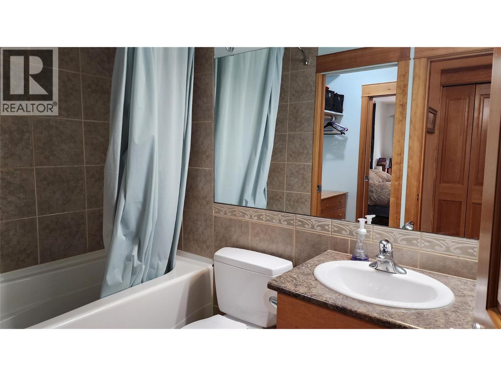 1005 Mountain View Road Unit# 3e Property Photo 31