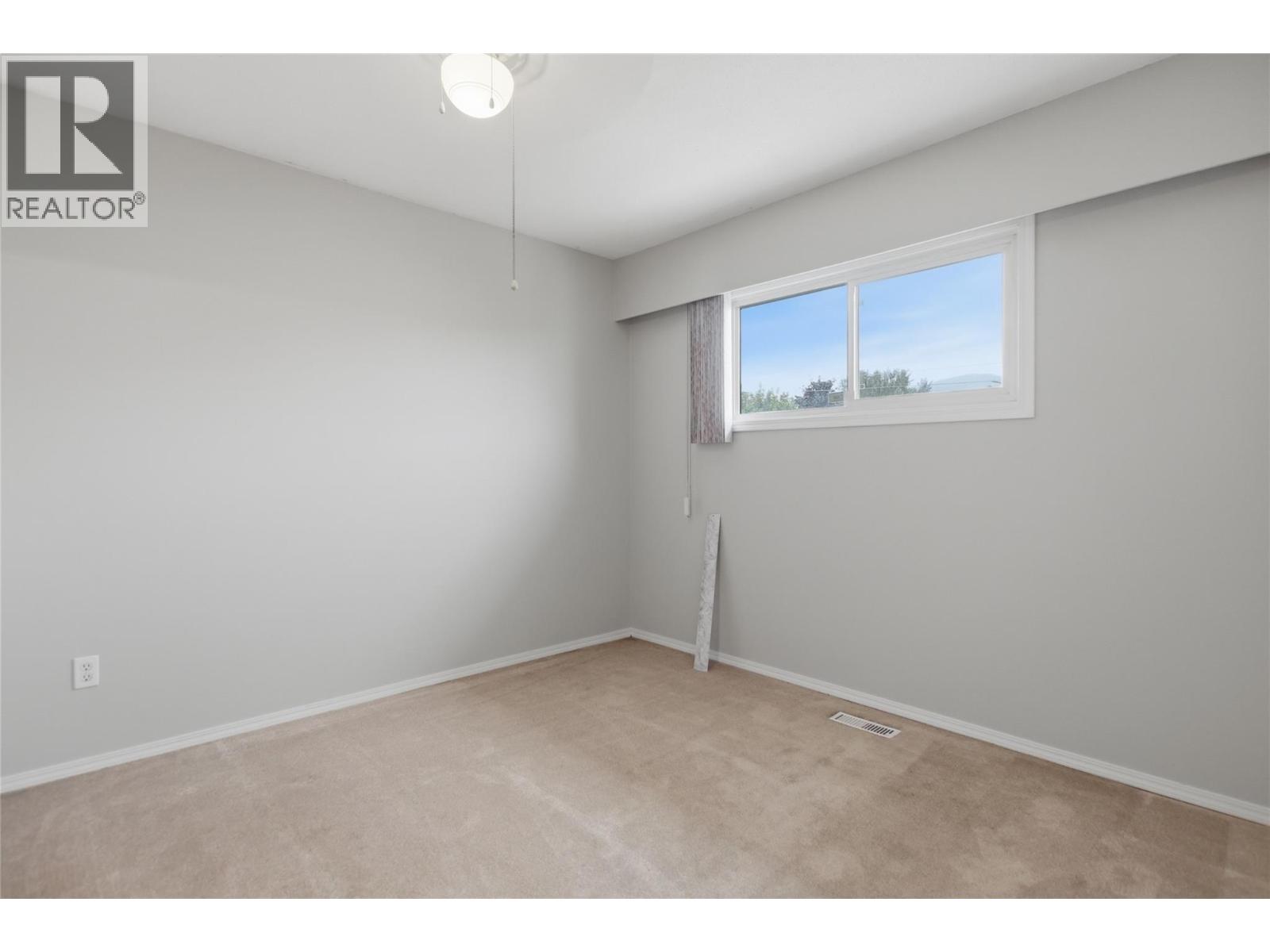 334 Mcgowan Avenue Property Photo 32