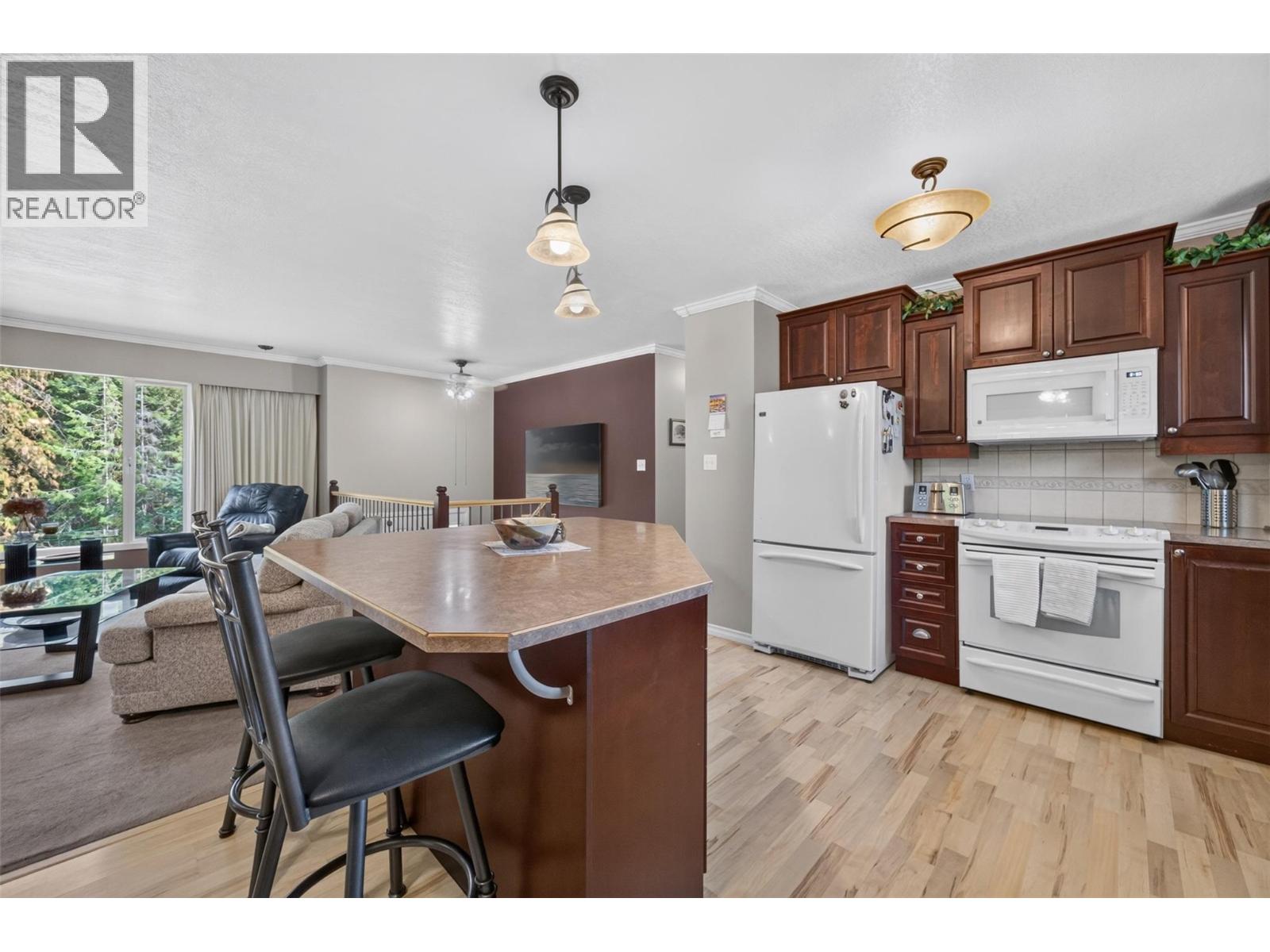 2730 5 Avenue Ne Property Photo 16