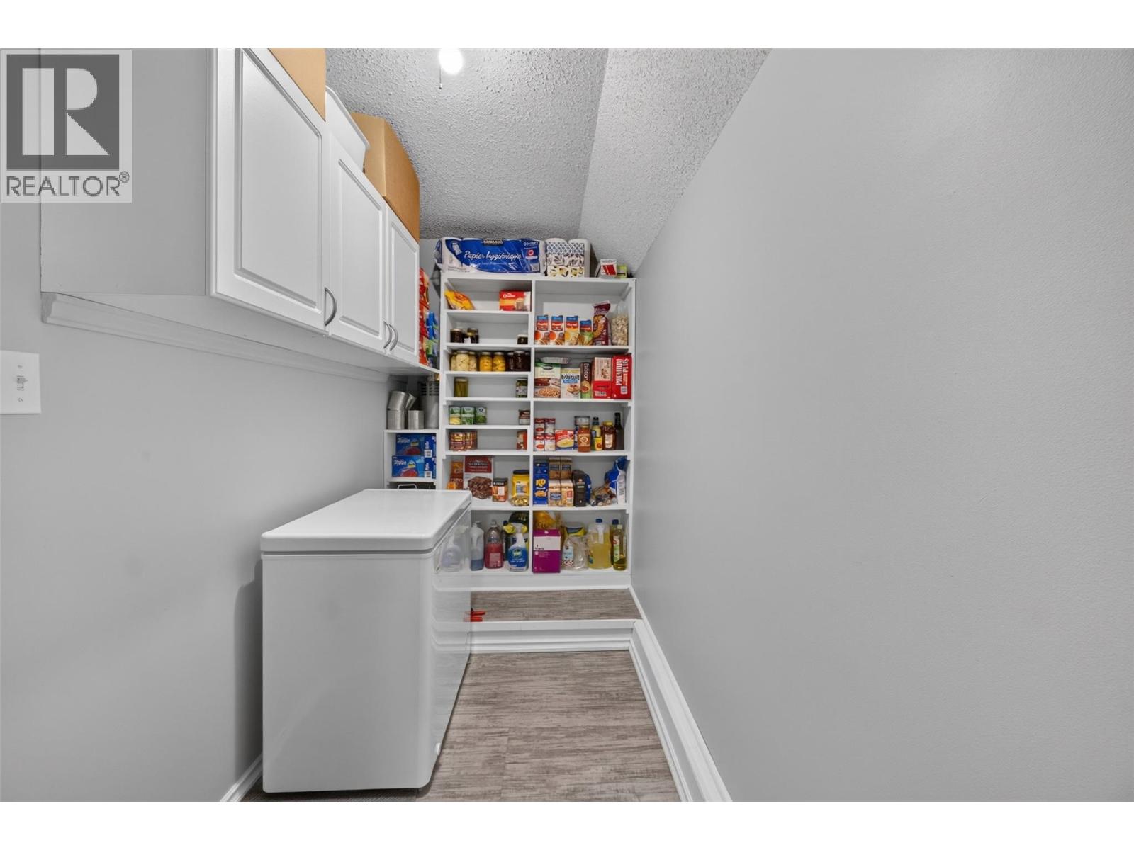 2730 5 Avenue Ne Property Photo 35