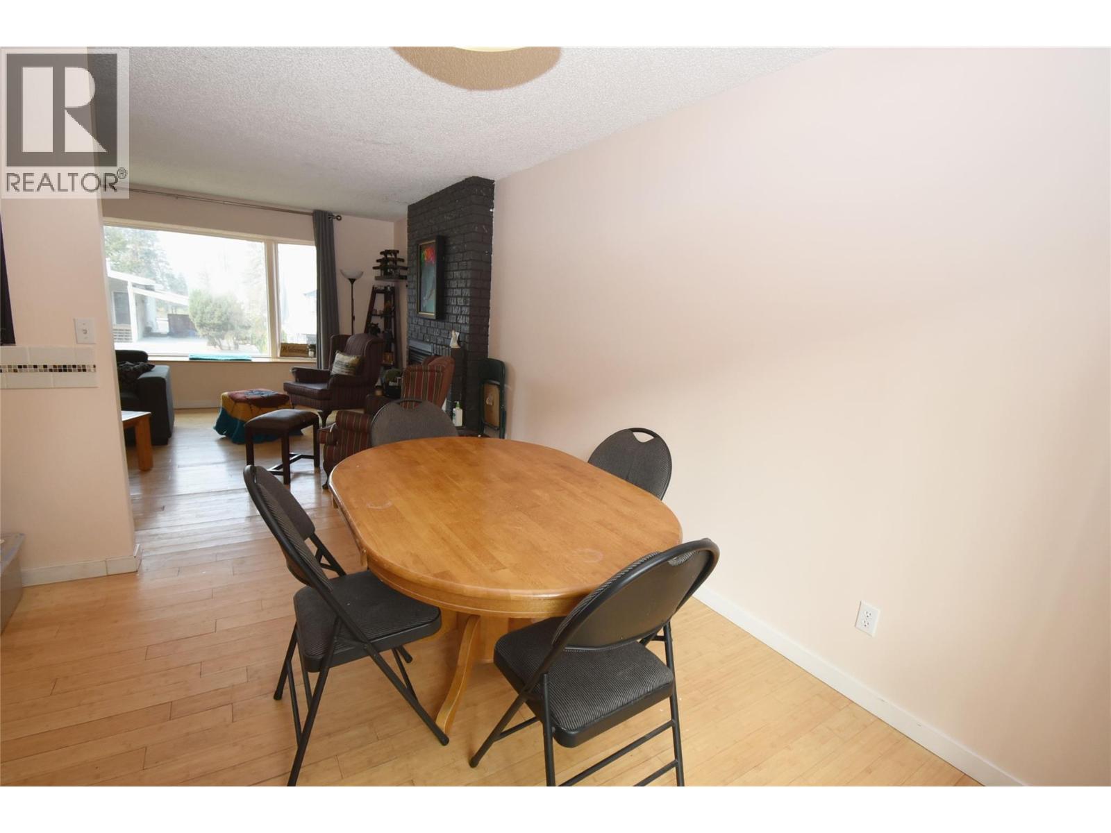 3907 17 Street Property Photo 16