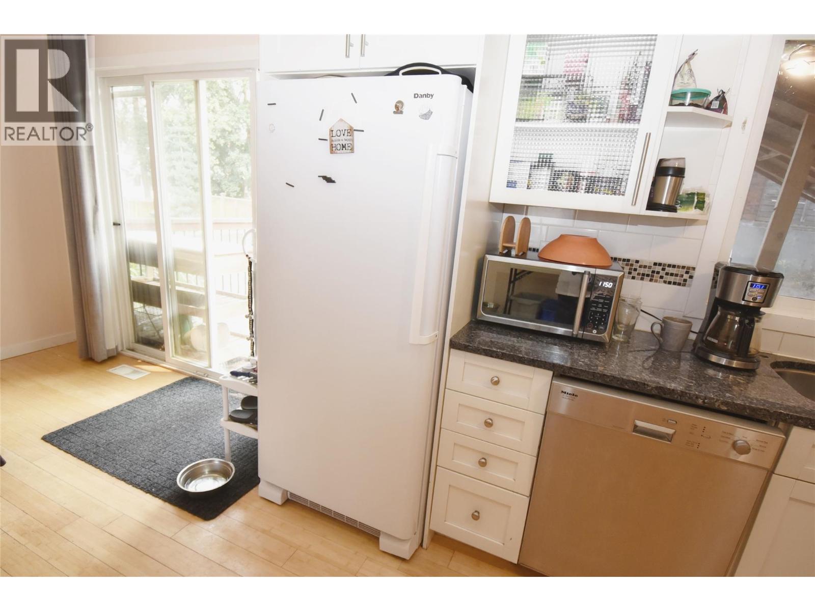 3907 17 Street Property Photo 26