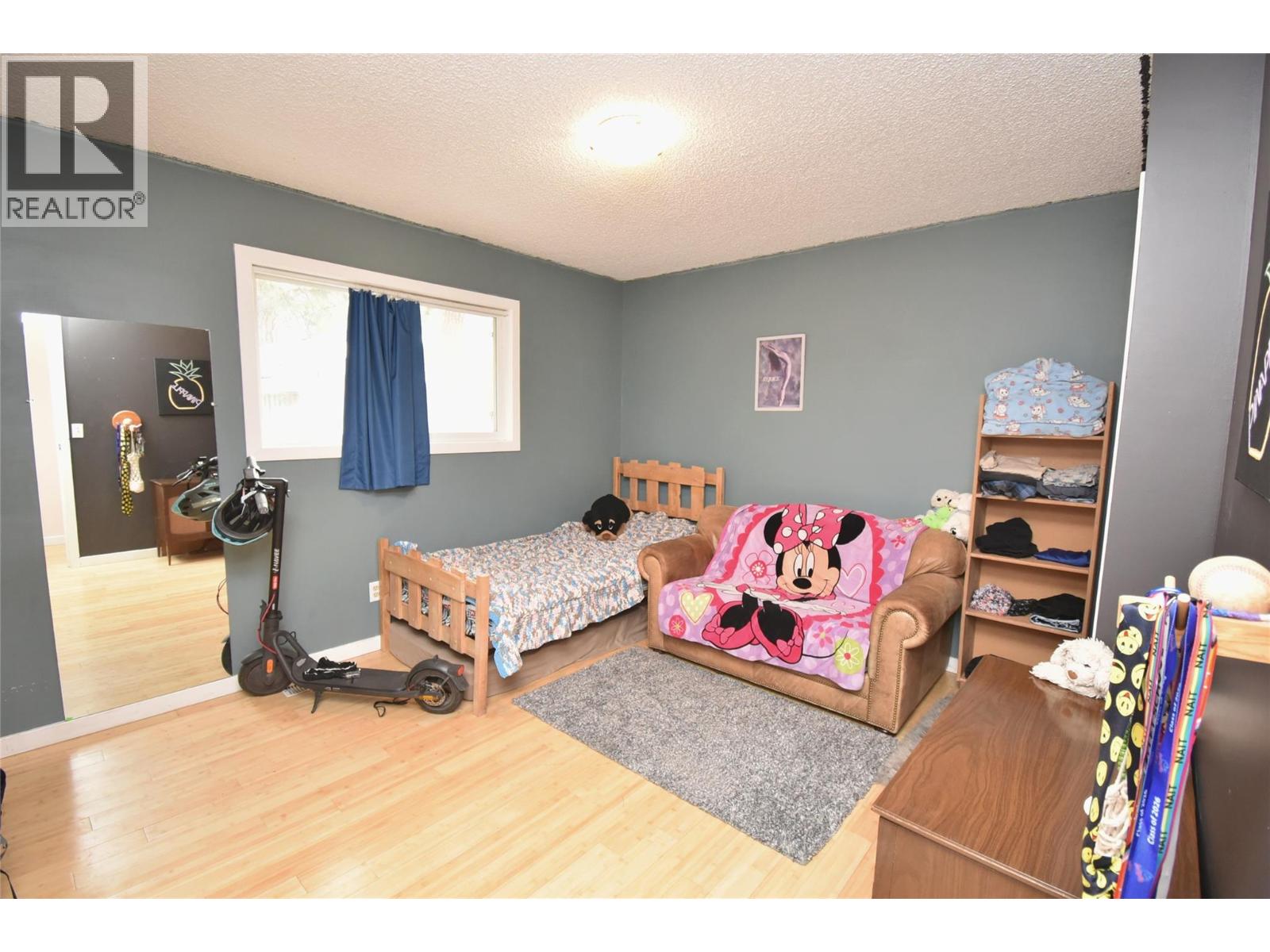 3907 17 Street Property Photo 32