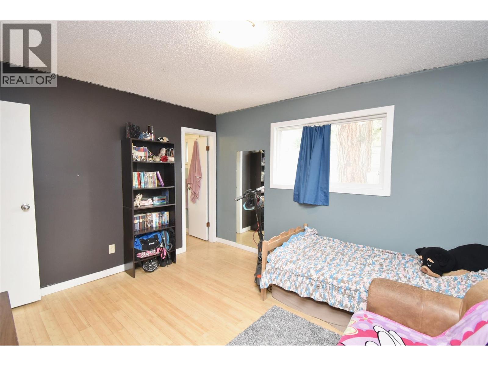 3907 17 Street Property Photo 33