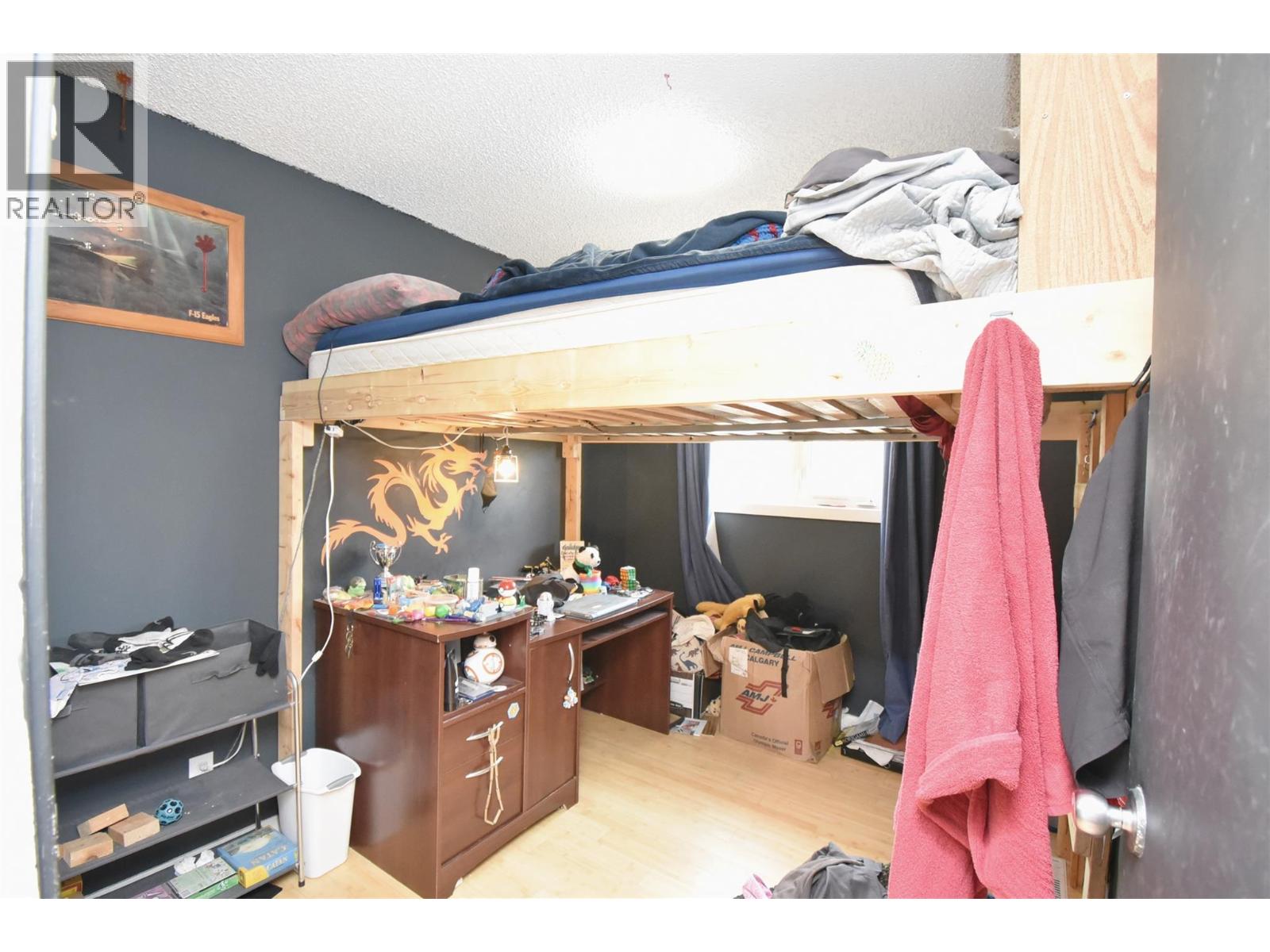 3907 17 Street Property Photo 40
