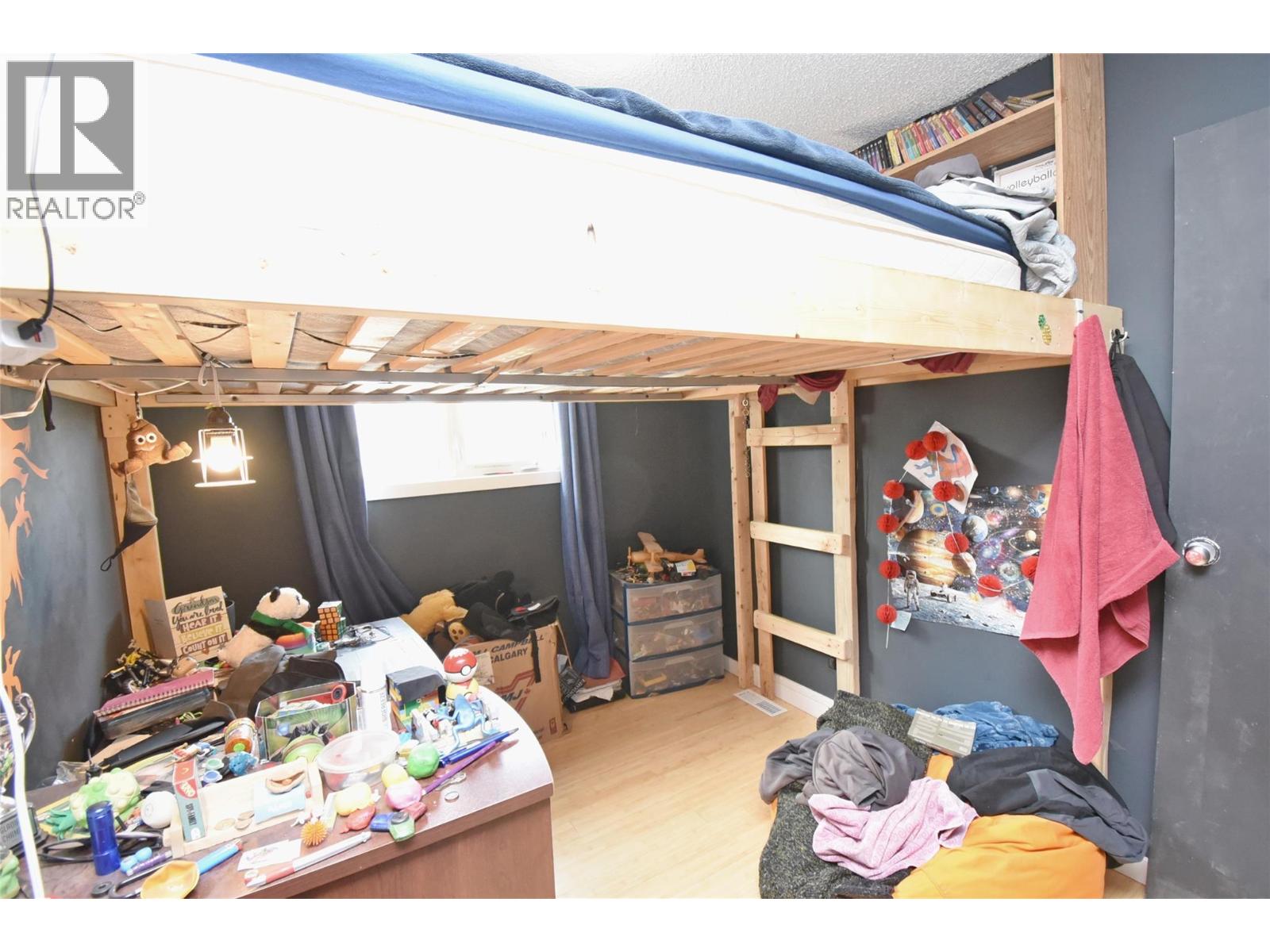 3907 17 Street Property Photo 41