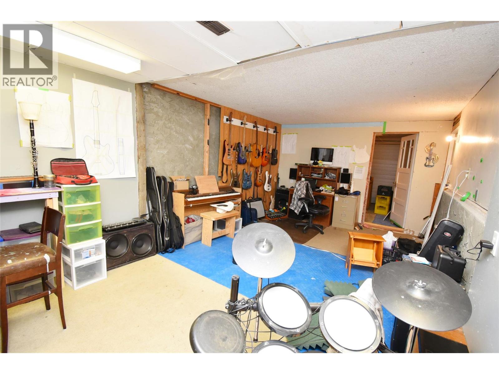 3907 17 Street Property Photo 55