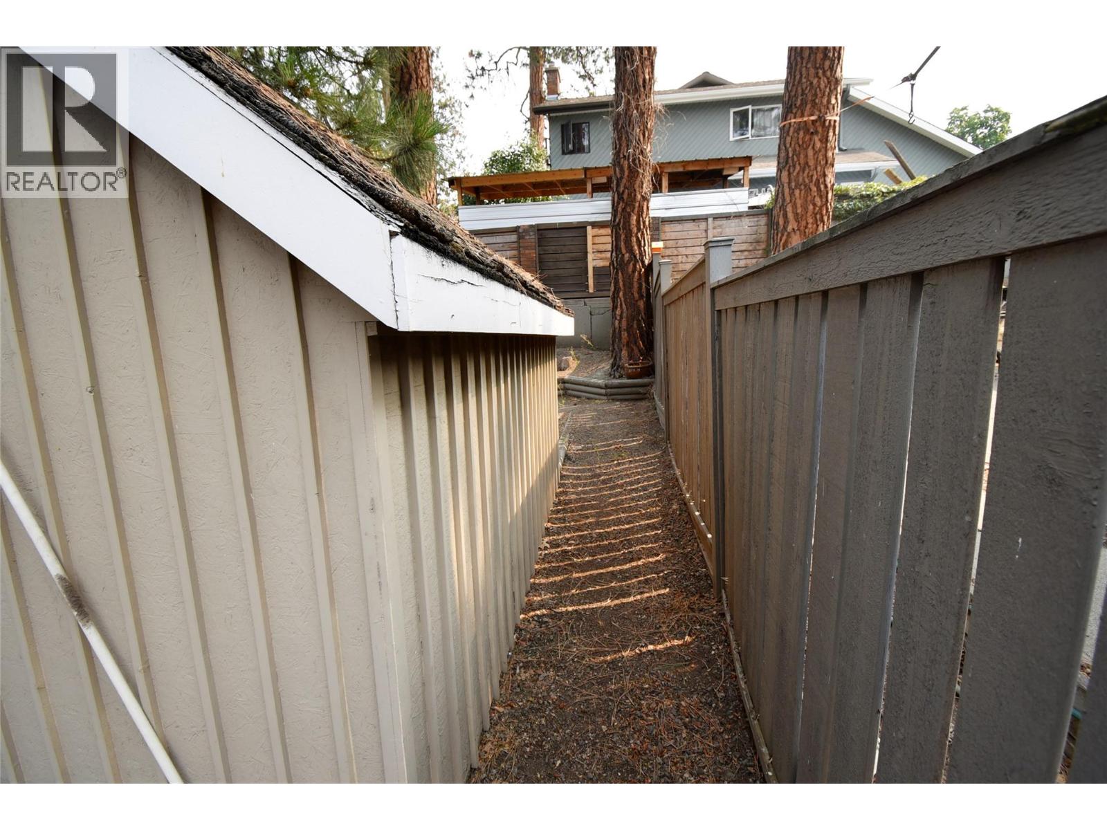 3907 17 Street Property Photo 75