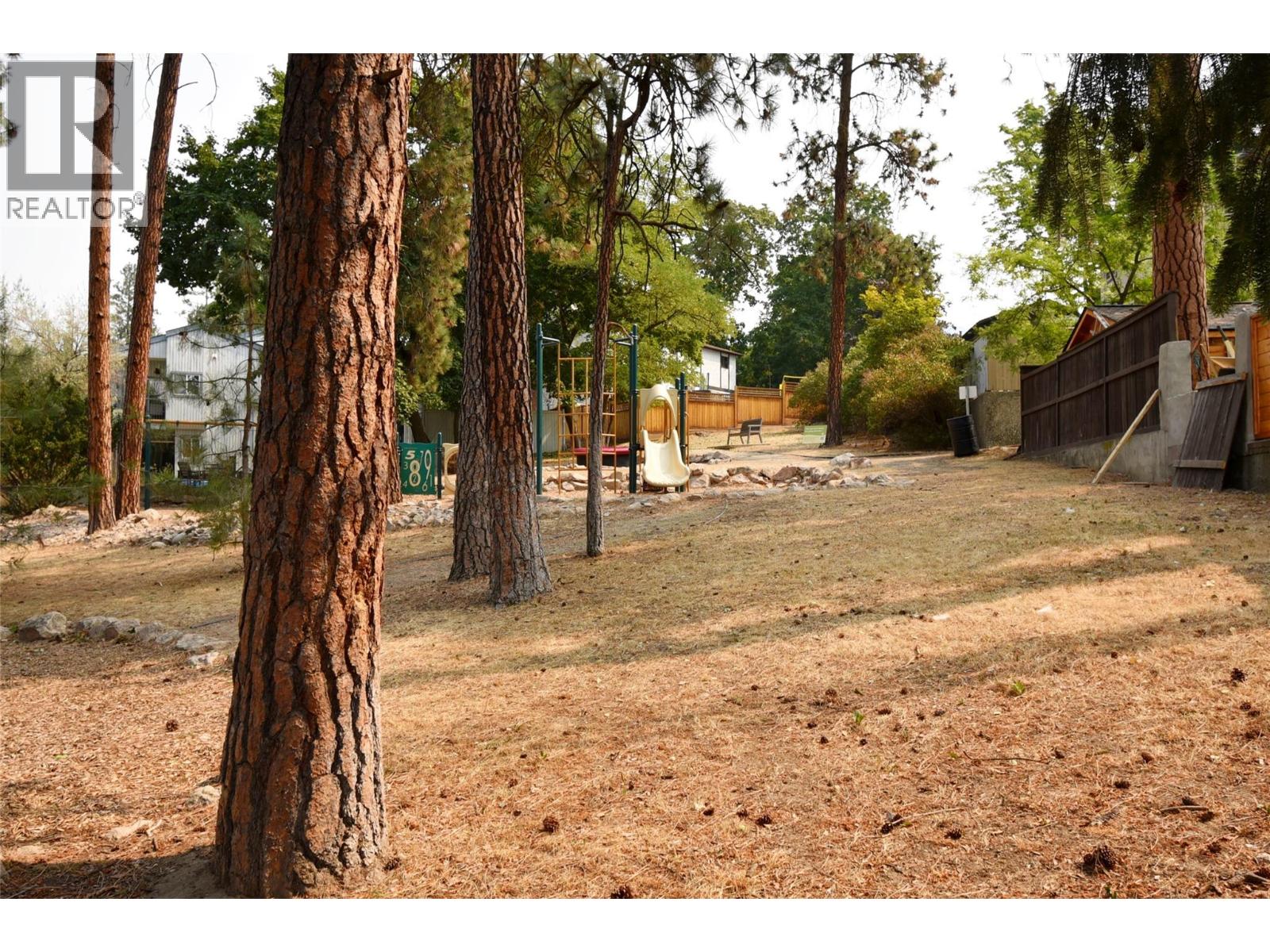 3907 17 Street Property Photo 76