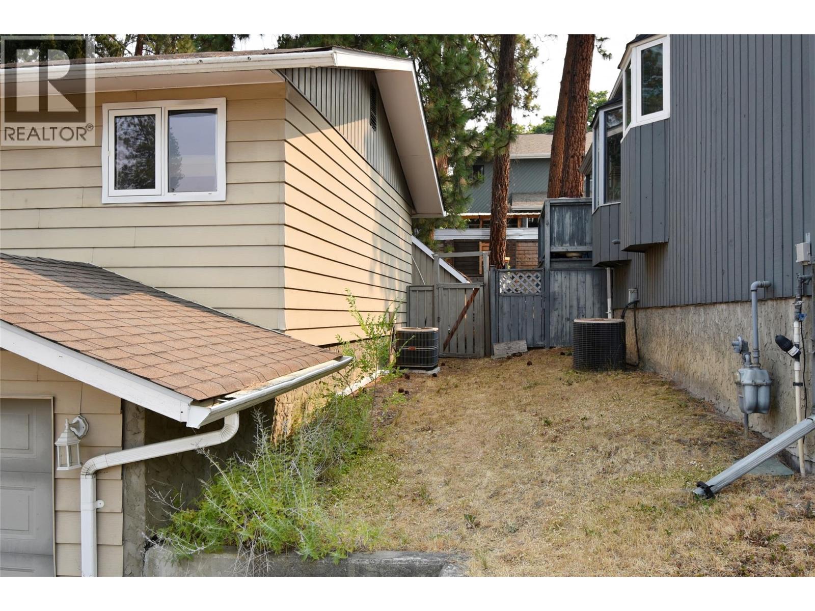 3907 17 Street Property Photo 77