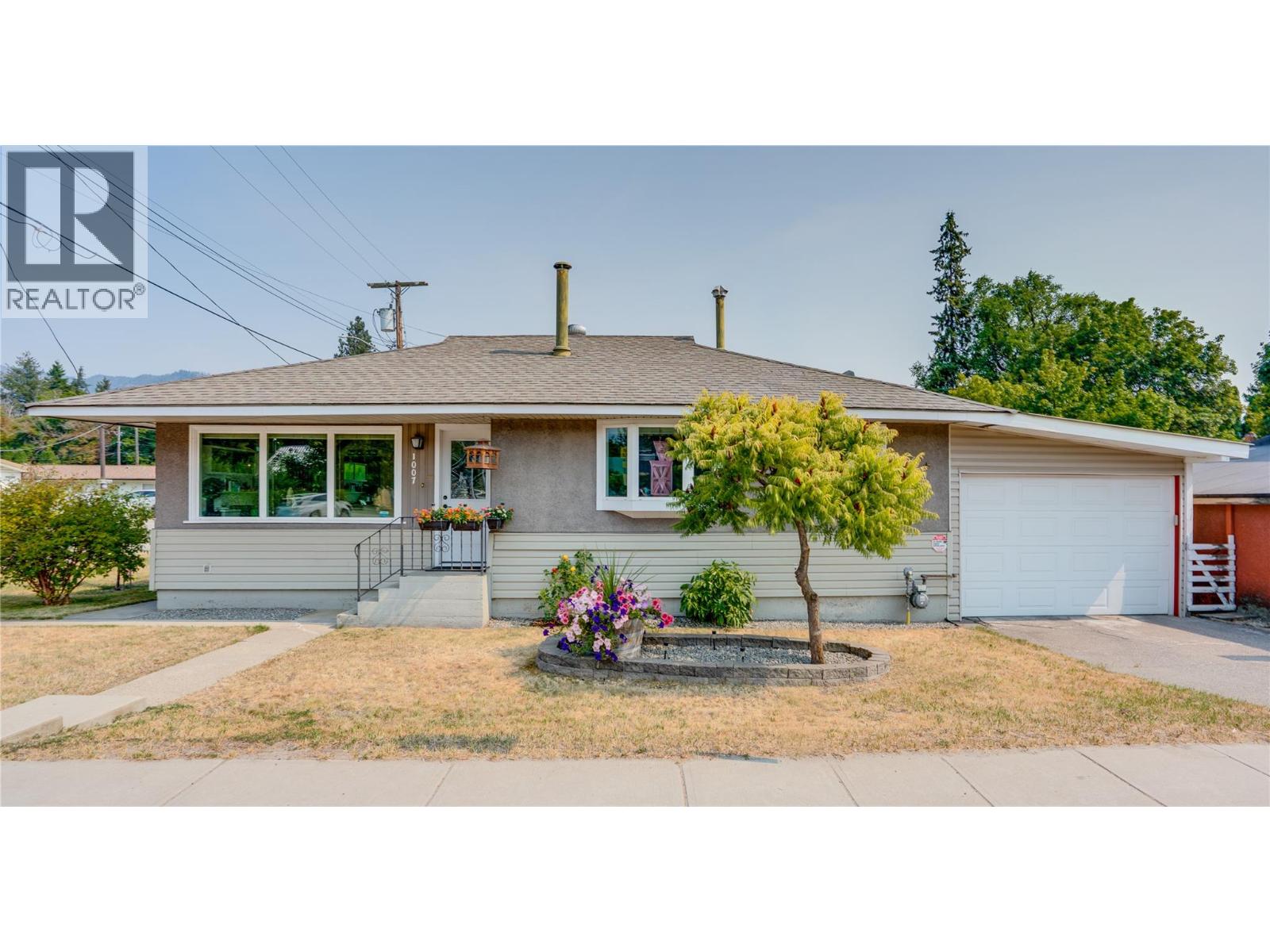 1007 George Street Property Photo 1
