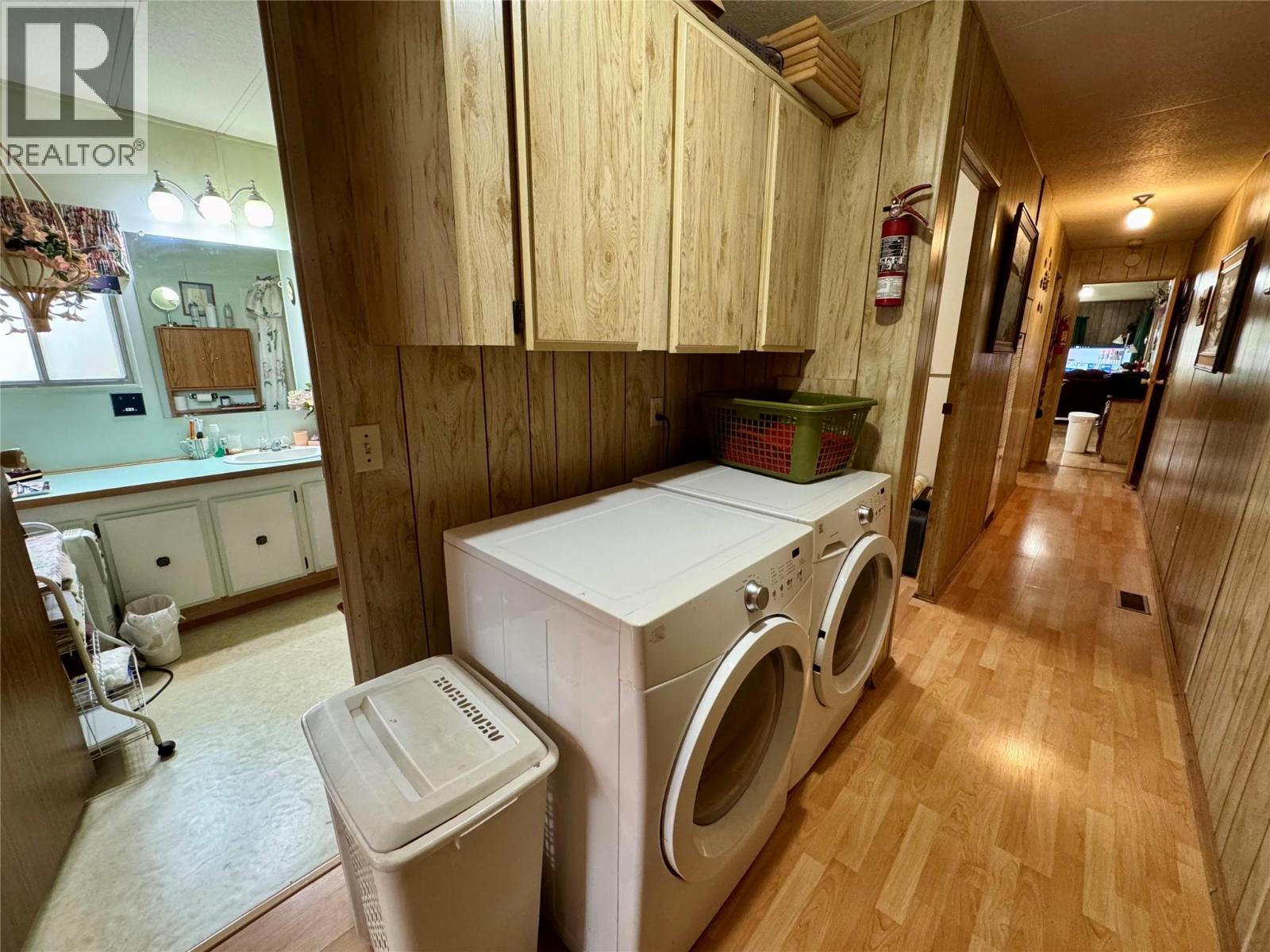 4784 Selkirk Avenue Property Photo 17