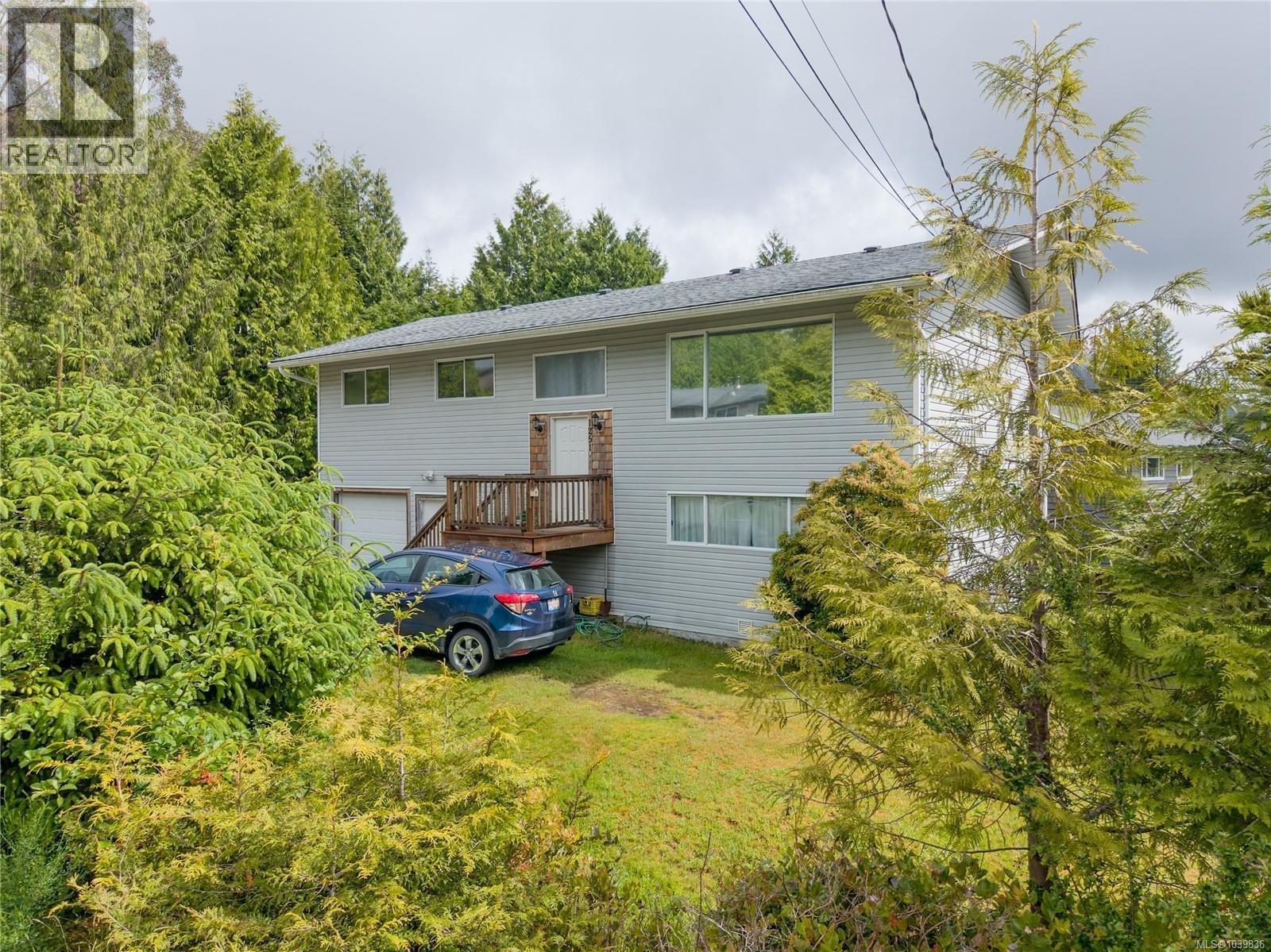1251 Rupert Rd Property Photo 1