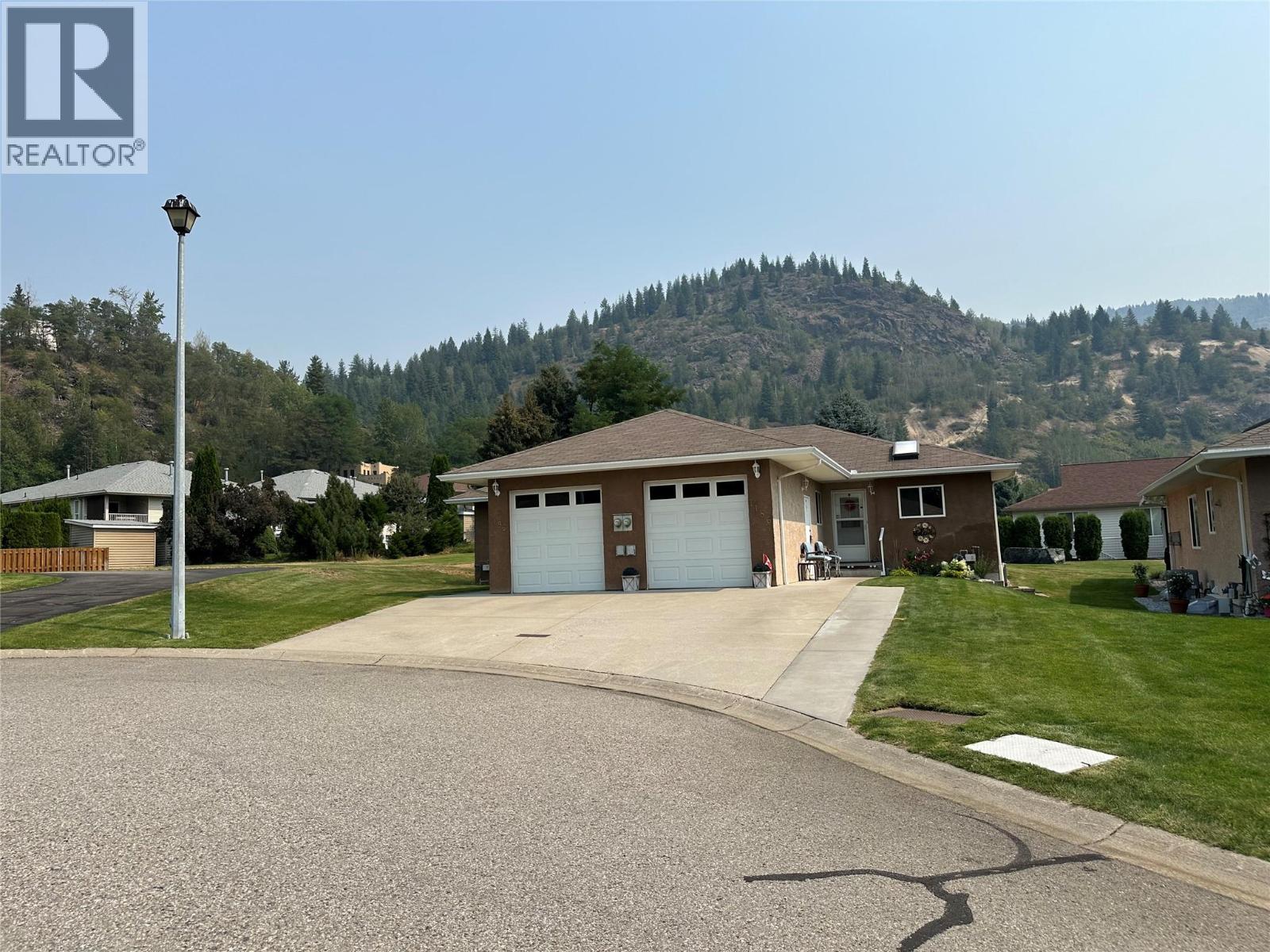 7186 Wright Way Property Photo 1
